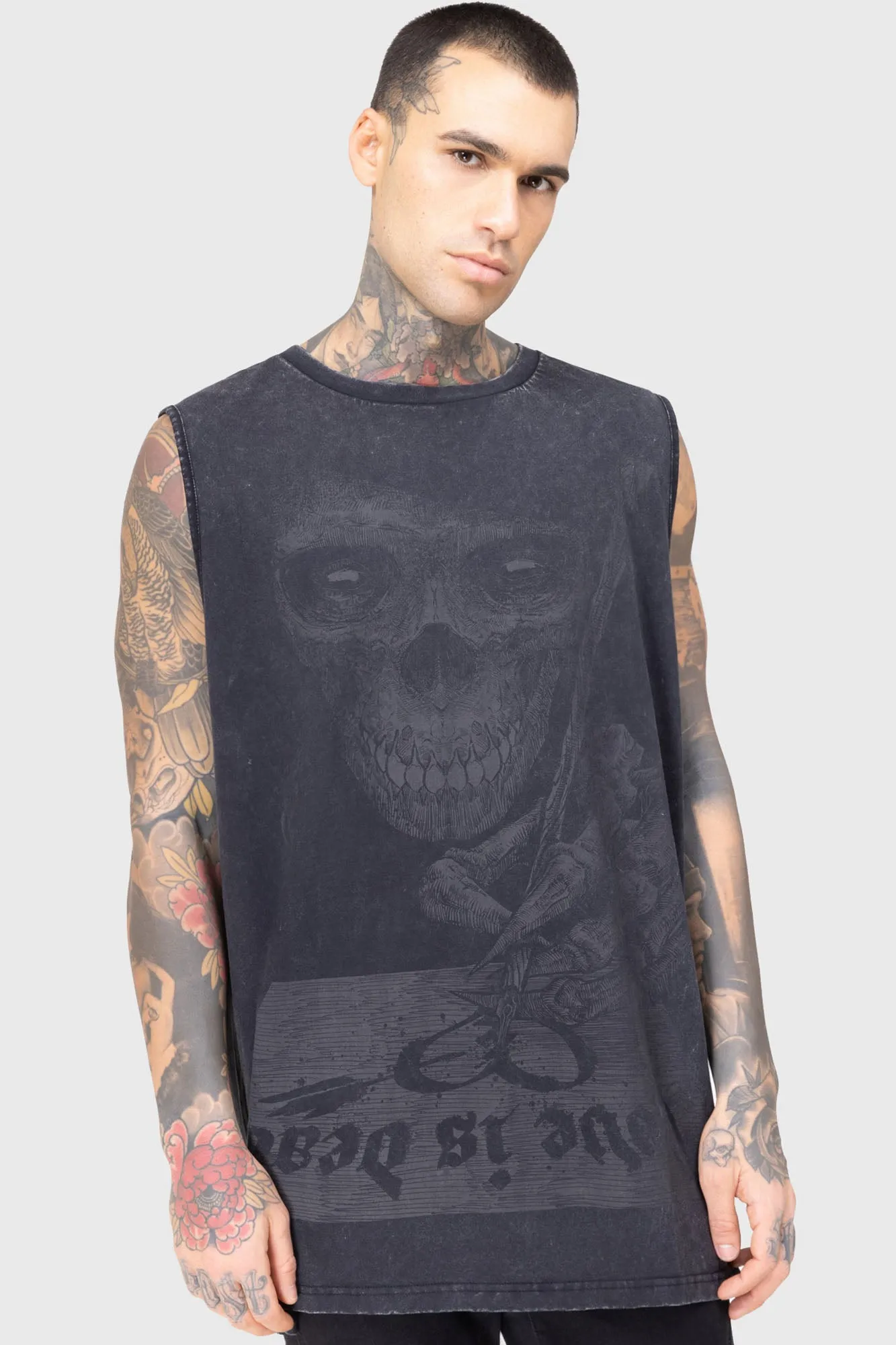 Fuzz Free Surface sporty and comfortable Love Is Dead Vest