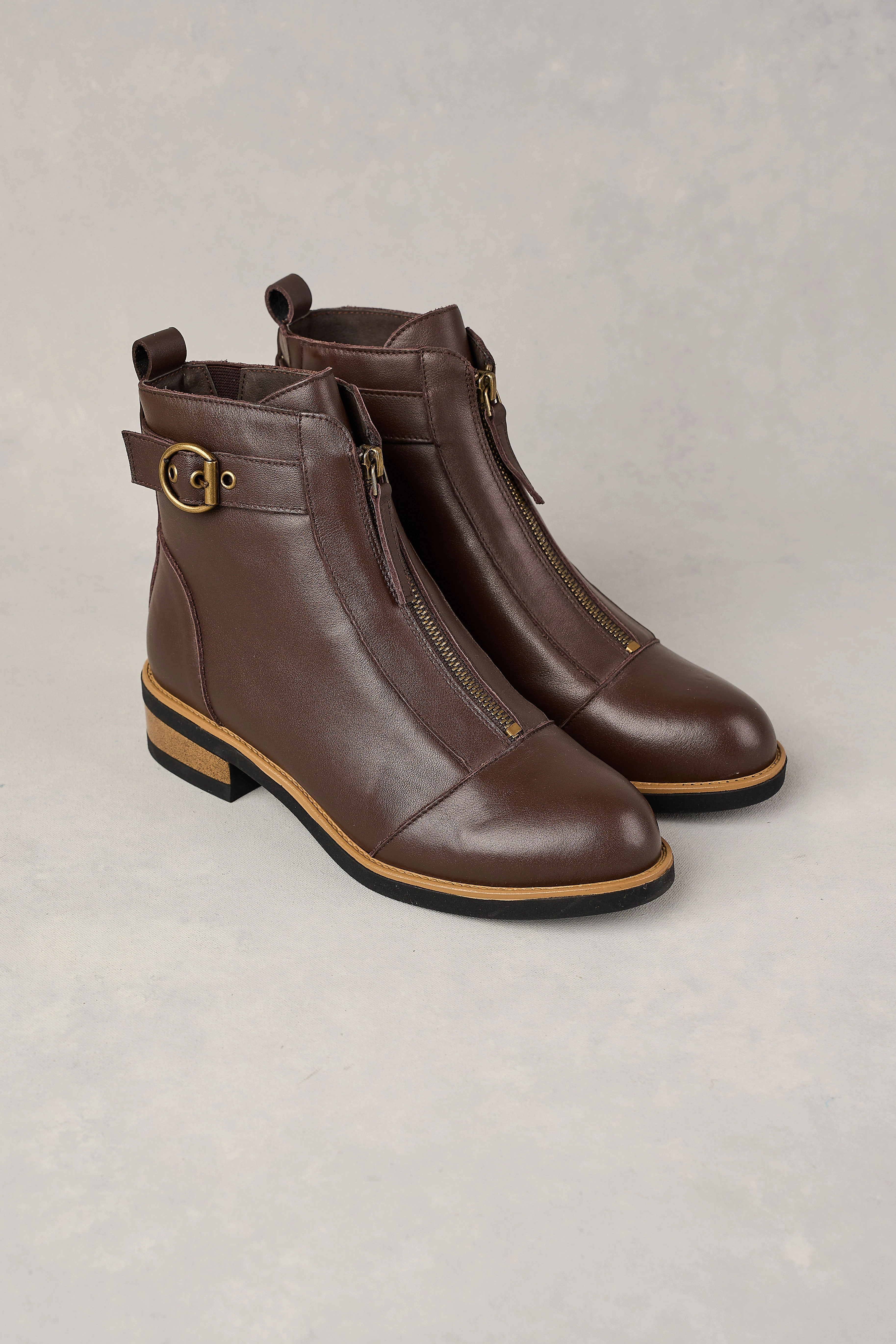 Ella Zip Front Boot - Chocolate Anti Odor Outdoor Explorer Cushion Build