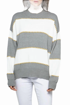 Eco Friendly Knitwear Chic Design Two-Tone Striped Crewneck Sweater In Heather Grey