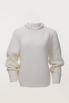 Fiona Sweater In Ecru Timeless Knit