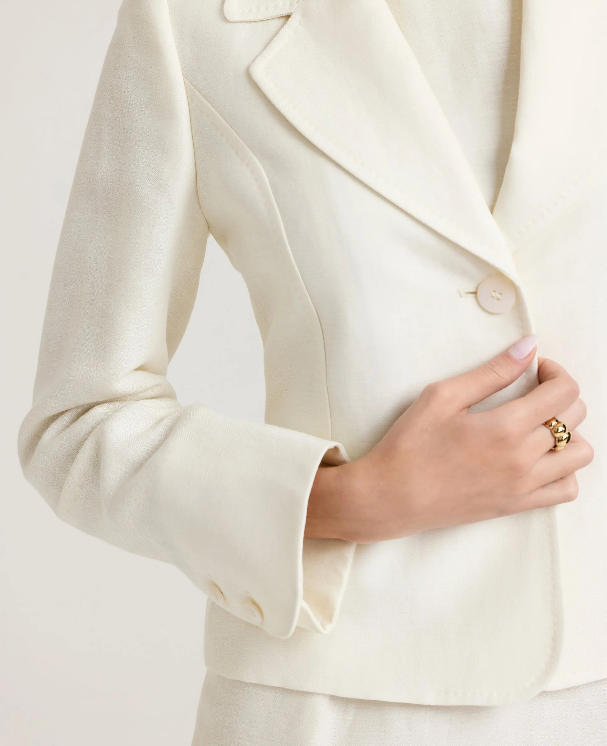 Meryl Cute Fitted Jacket Windproof Thermal Shell High Collar