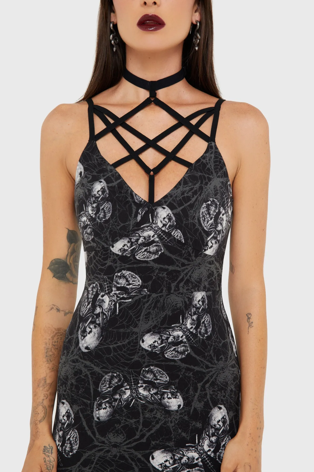 Spidrasica's Web Maxi Dress Trend Movement