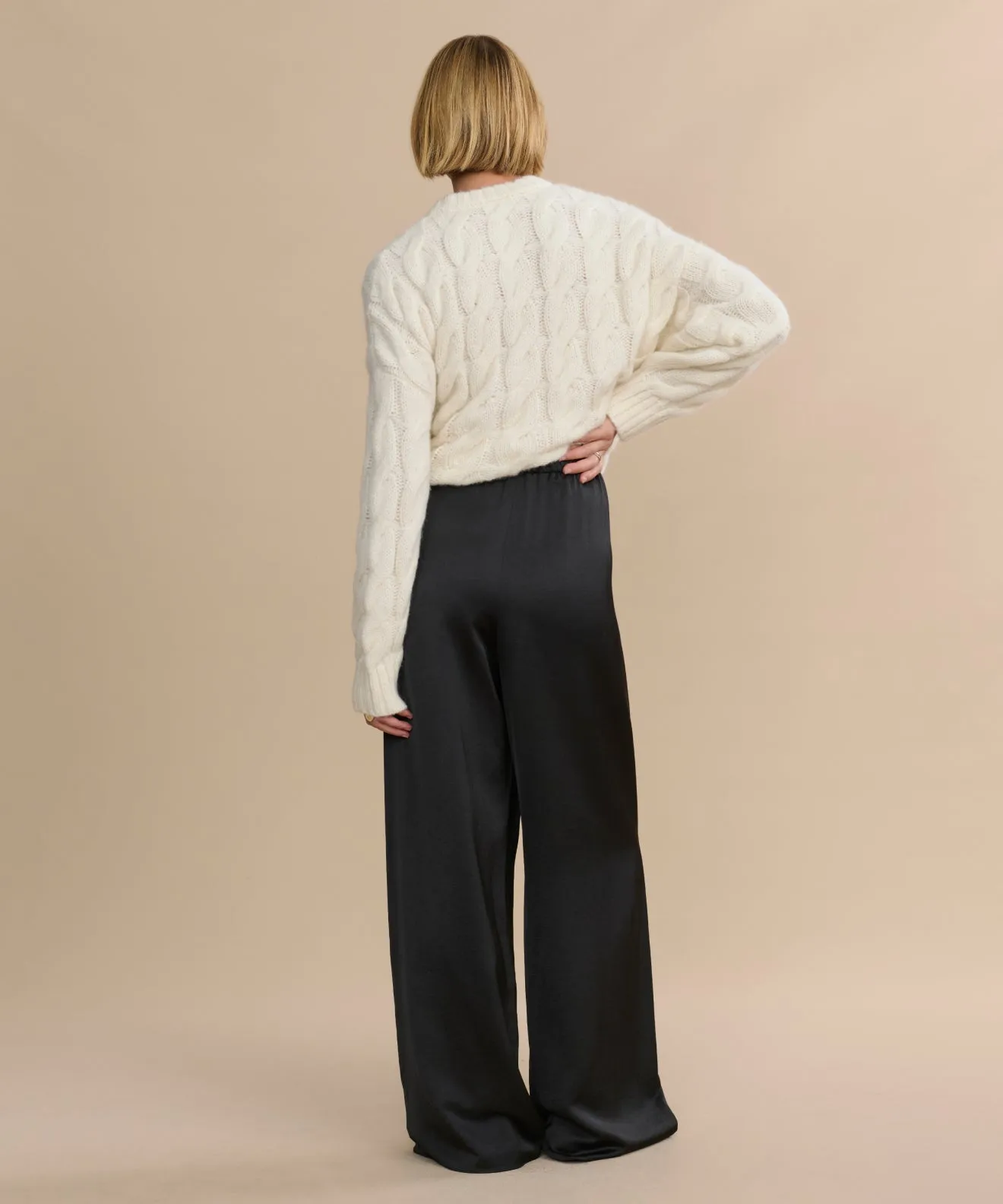 Low Profile Fasteners Casual Chic Look Demi Pant