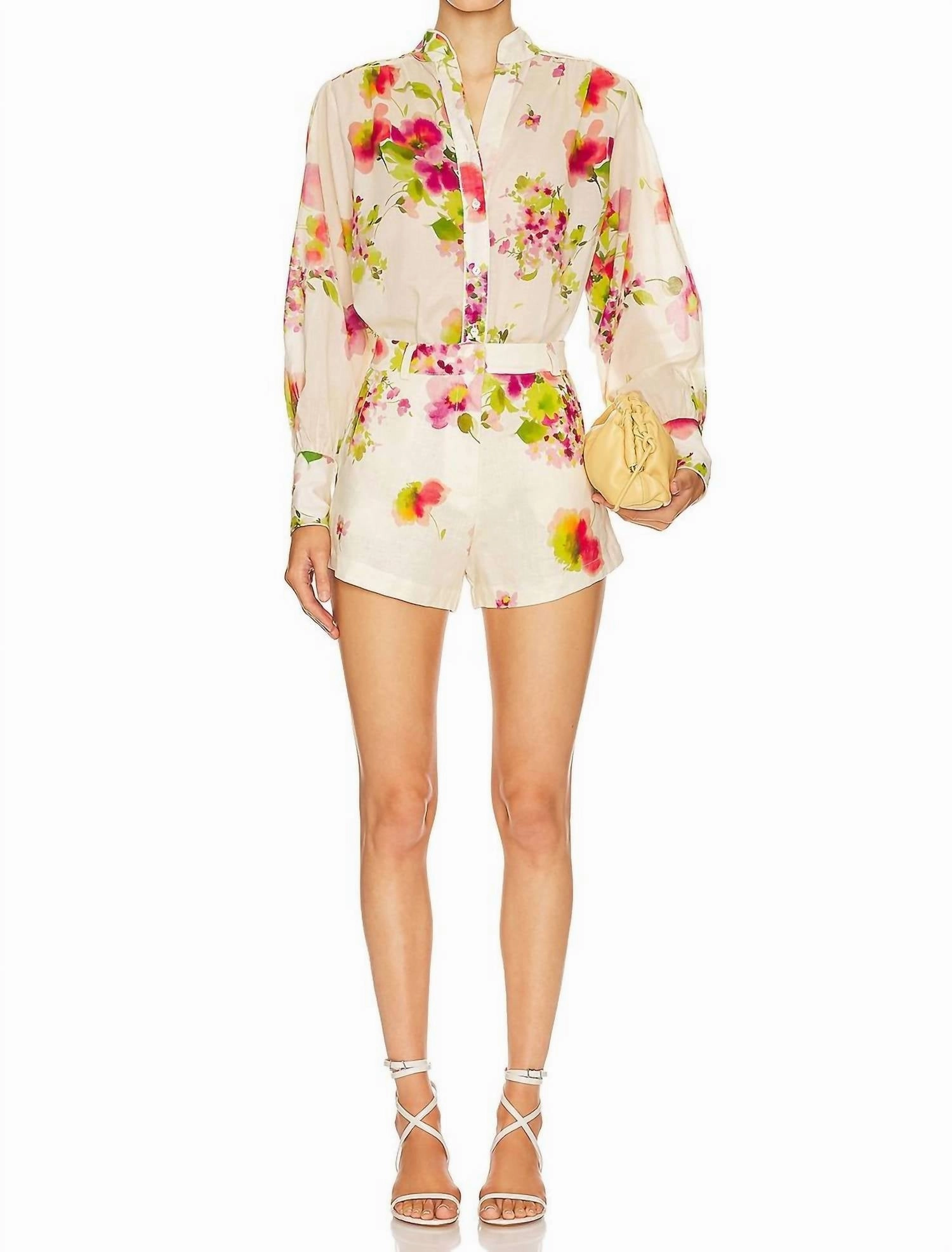 Ergonomic Pattern Cutting Athletic Look Floral Print Short In White