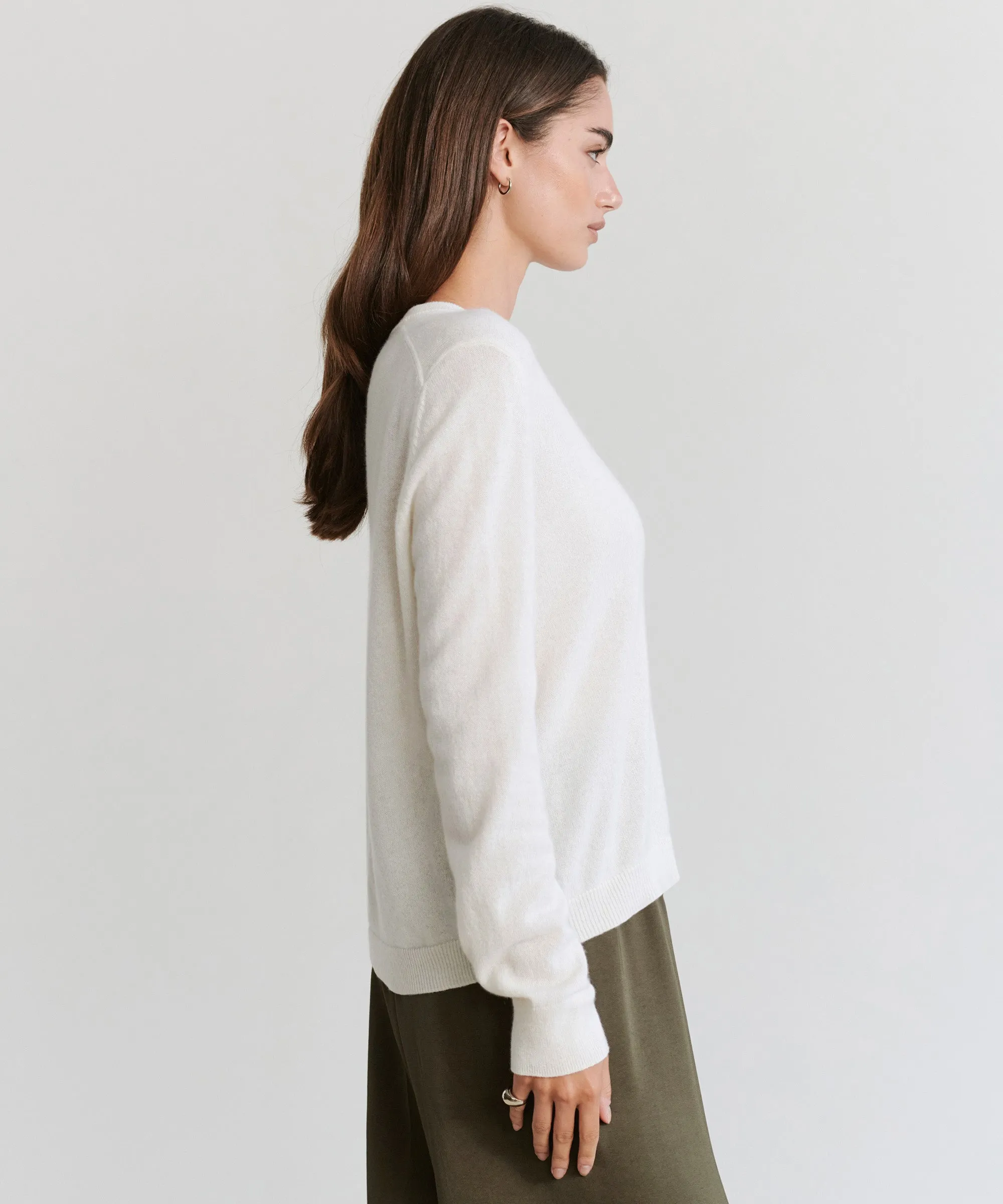 Easy Comfort FadeResistant Dye Flynn Cashmere Sweater