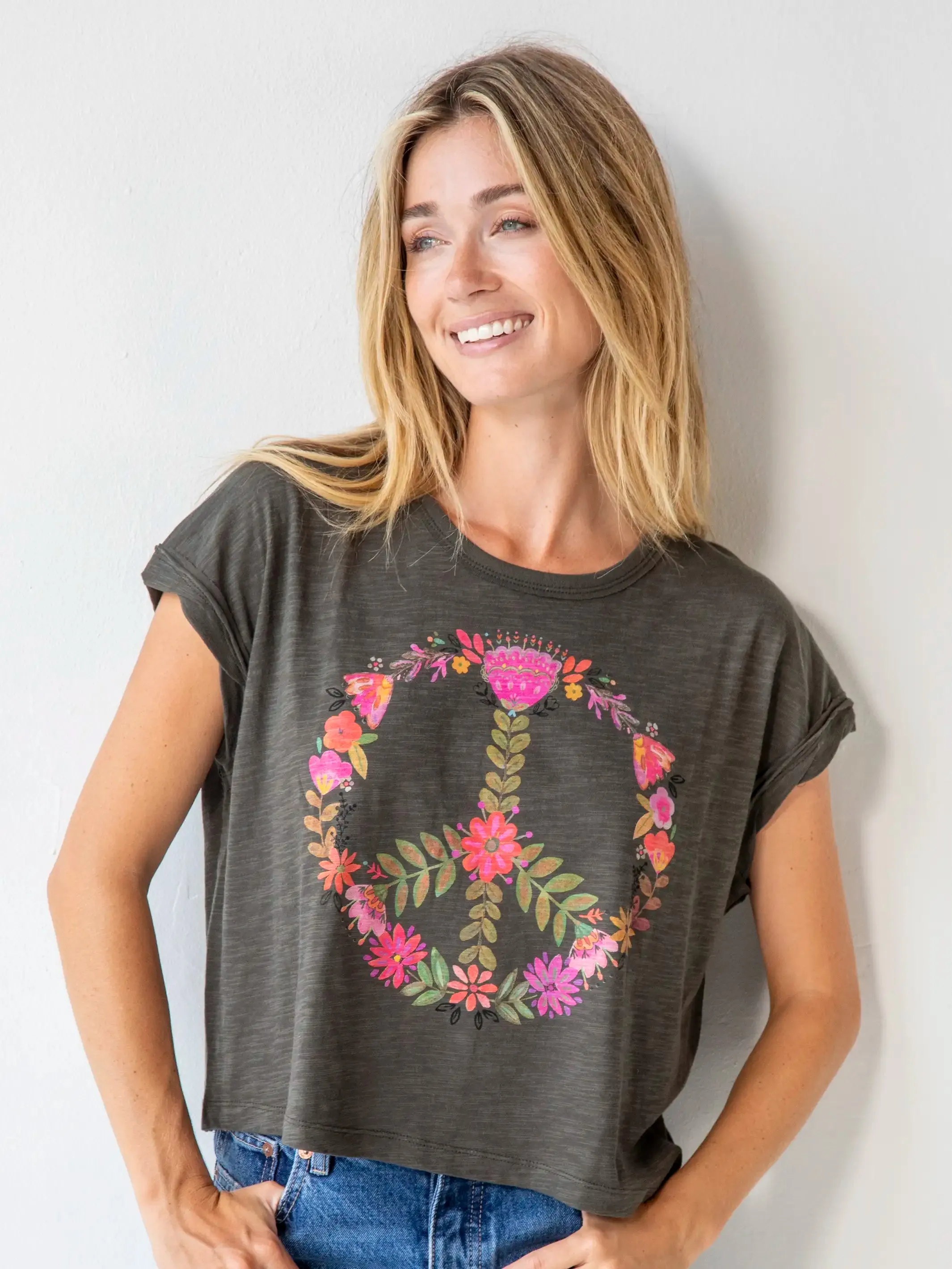 Classic and Comfy Frankie Cotton Boxy Tee Shirt - Charcoal Peace Sign