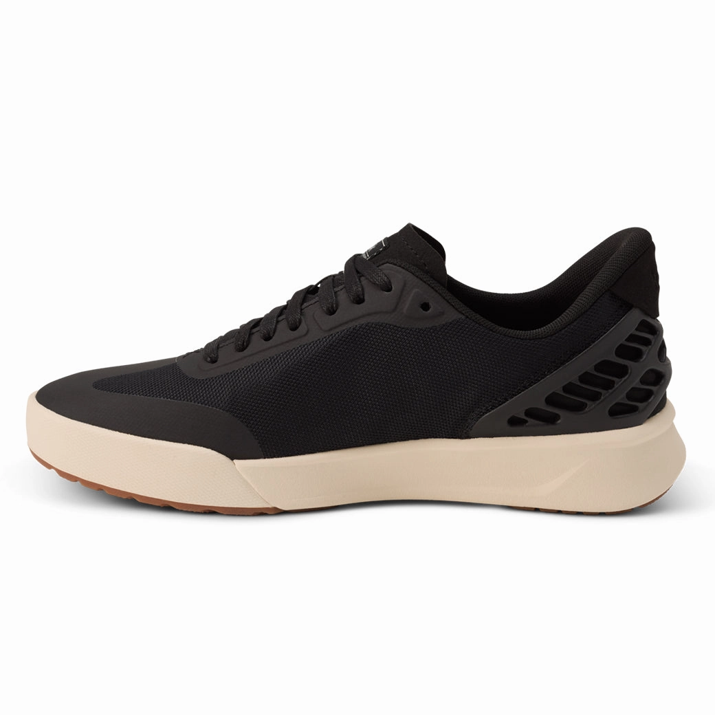 Mens Kizik Austin in Black Slip On Construction Chic Walk