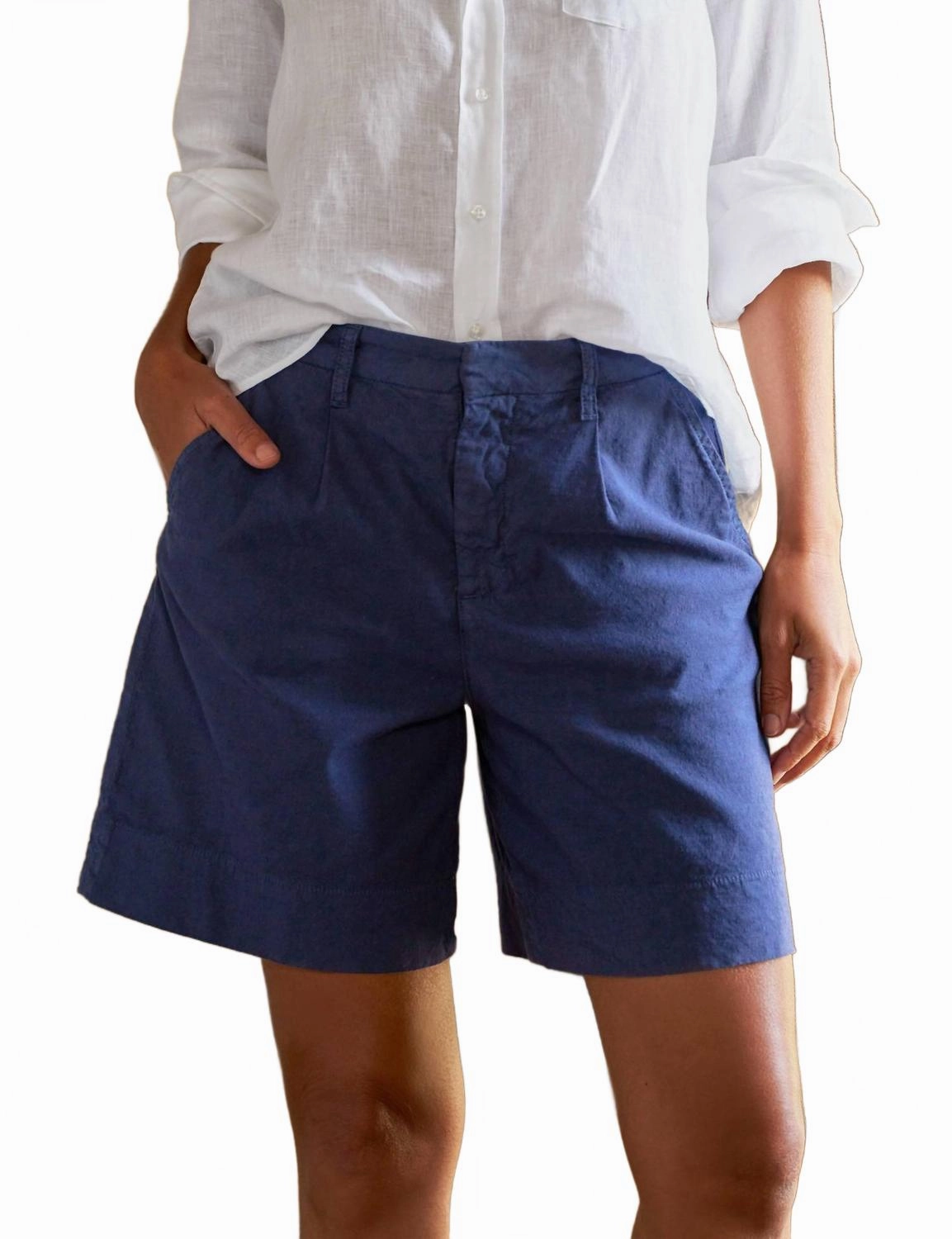 Waterford Walking Short In Summer Navy WindResistantWeave Fast Absorption Textile