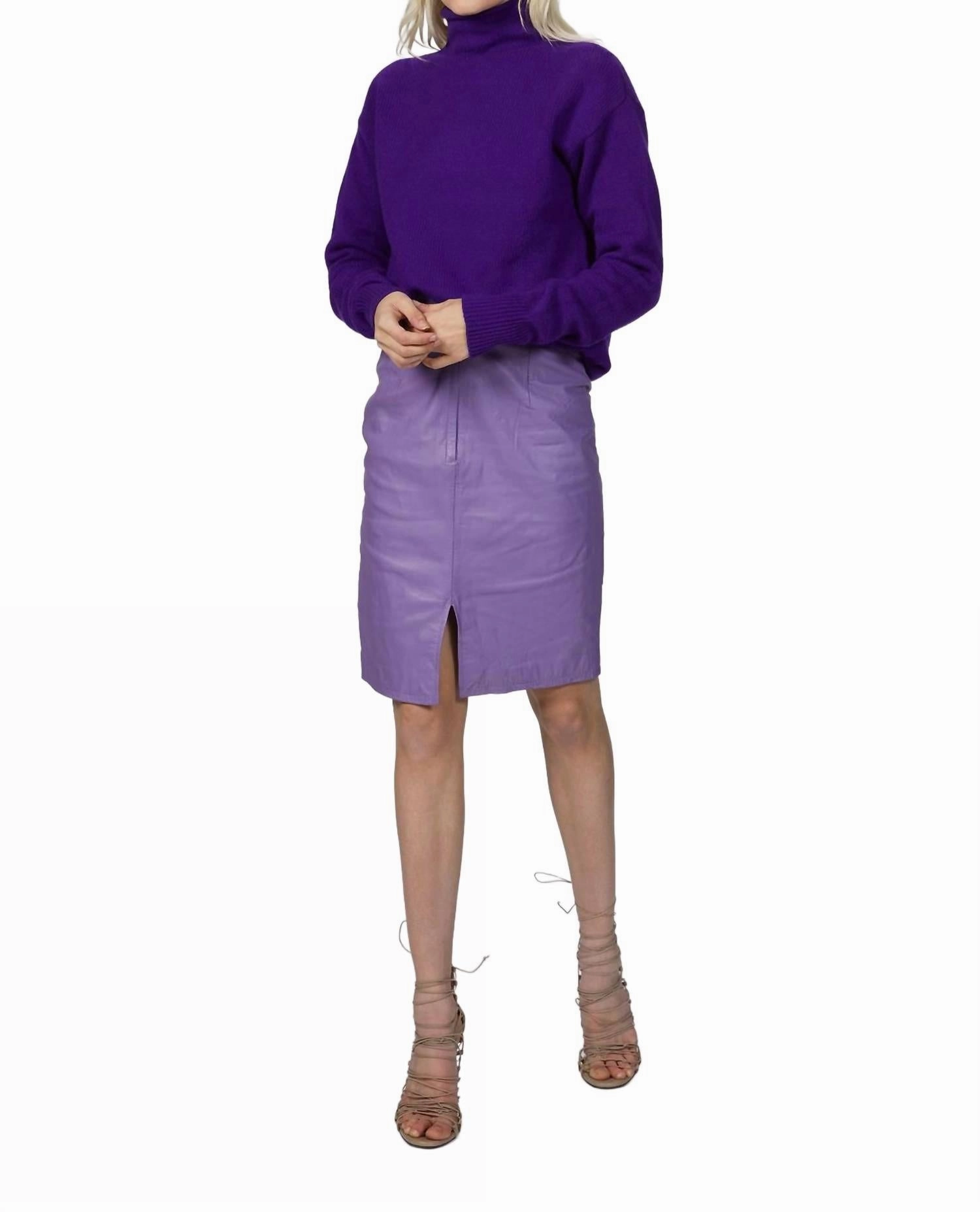 Pure Cashmere Sweater In Purple Chic and Warm Elegant Knit