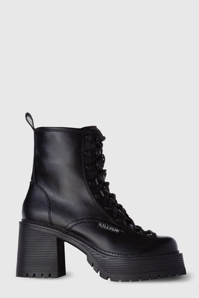 Gamora Boots Protective Finish Weather Resistant User
