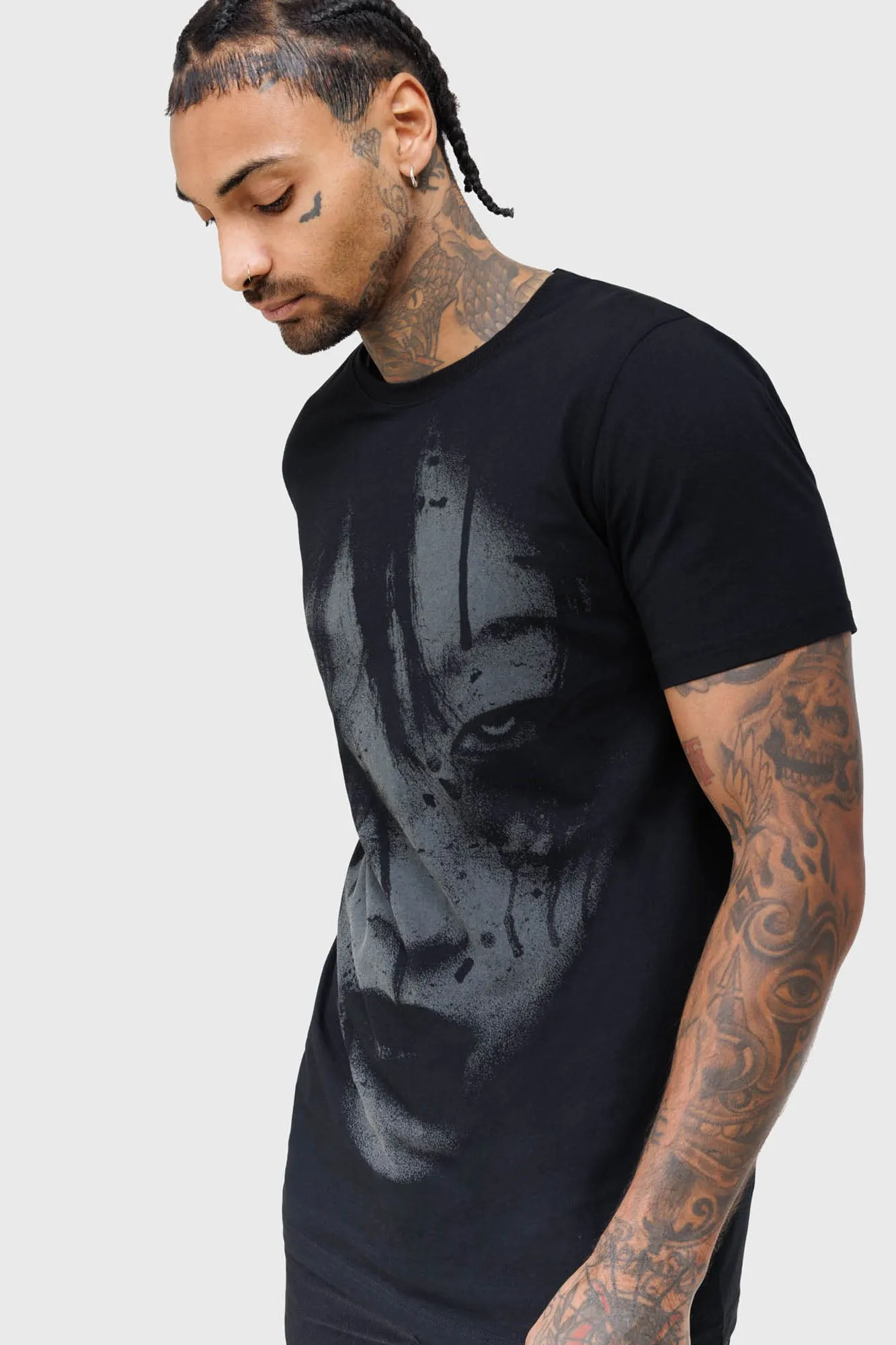 Longline Hemline Wrinkle Resistant Cloth Grim Fusion T-Shirt
