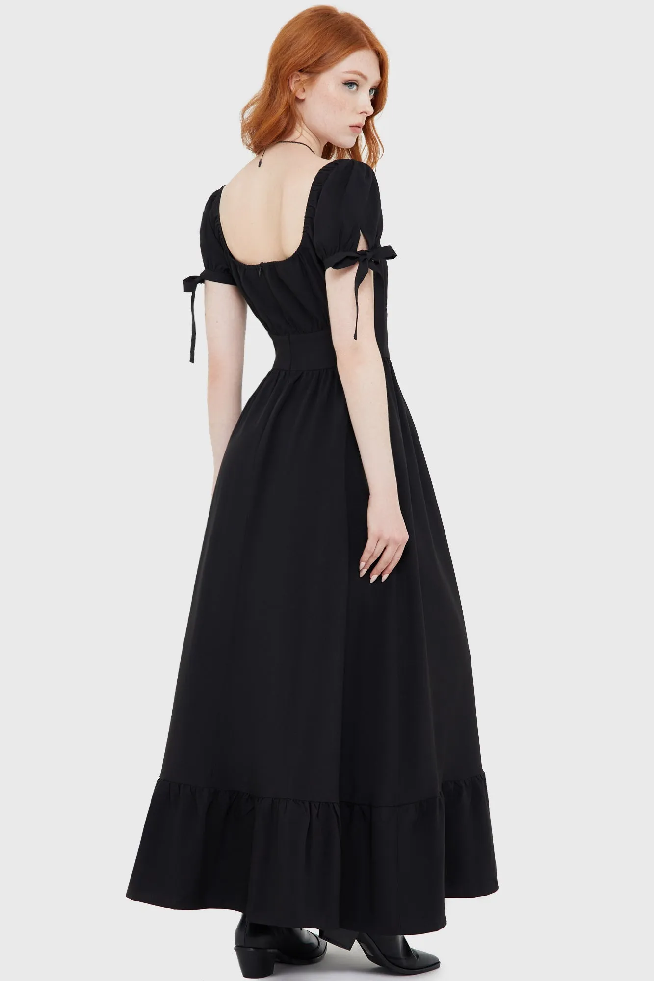 Natural Form Grim Gretchen Dress [BLACK]