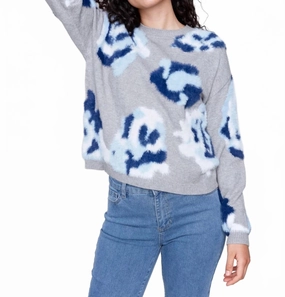 Hairy Yarn Floral Jacquard Crew Neck Drop Shoulder Sweater In Light Grey Cold-Weather Layer Soft Touch