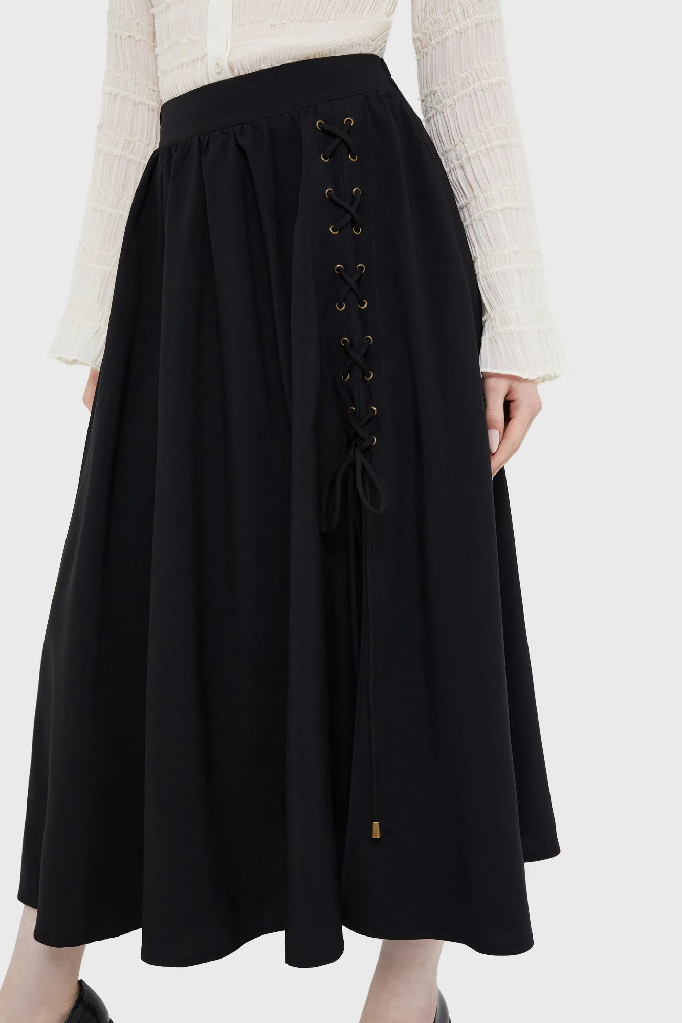 Anti Static Lining Ventilated Slits Haven Hollow Skirt [BLACK]