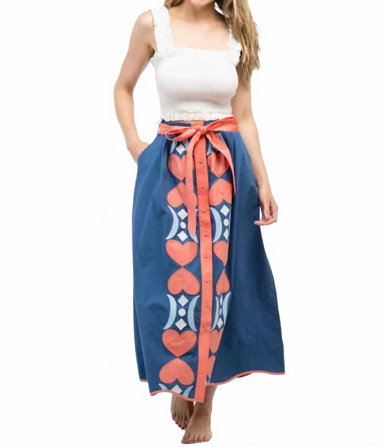 Hearts Prairie Skirt In Navy Relaxed Vibe Crisp Look