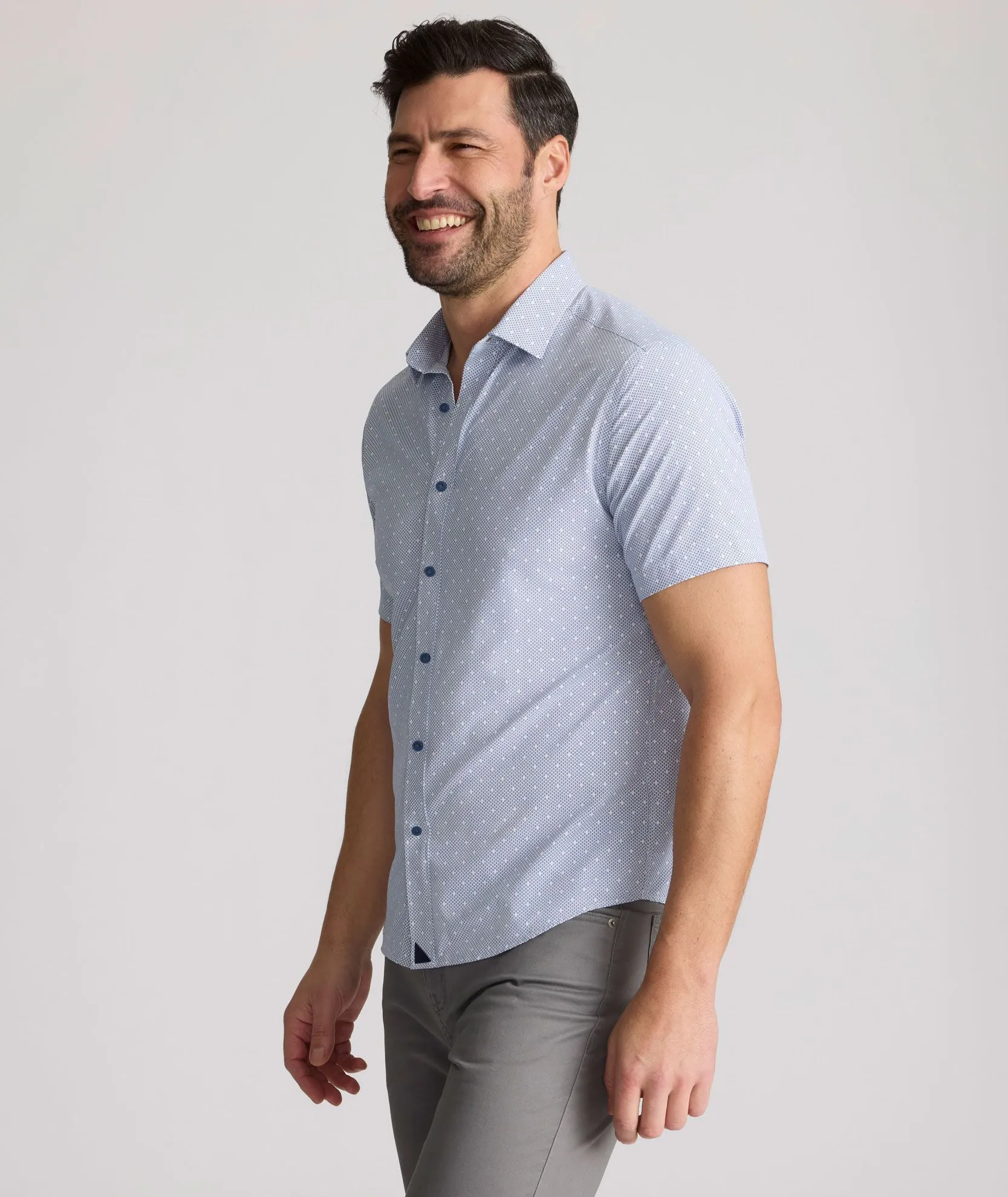 Performance Short-Sleeve Shirt Eco Friendly Material Snag Resistant Fabric