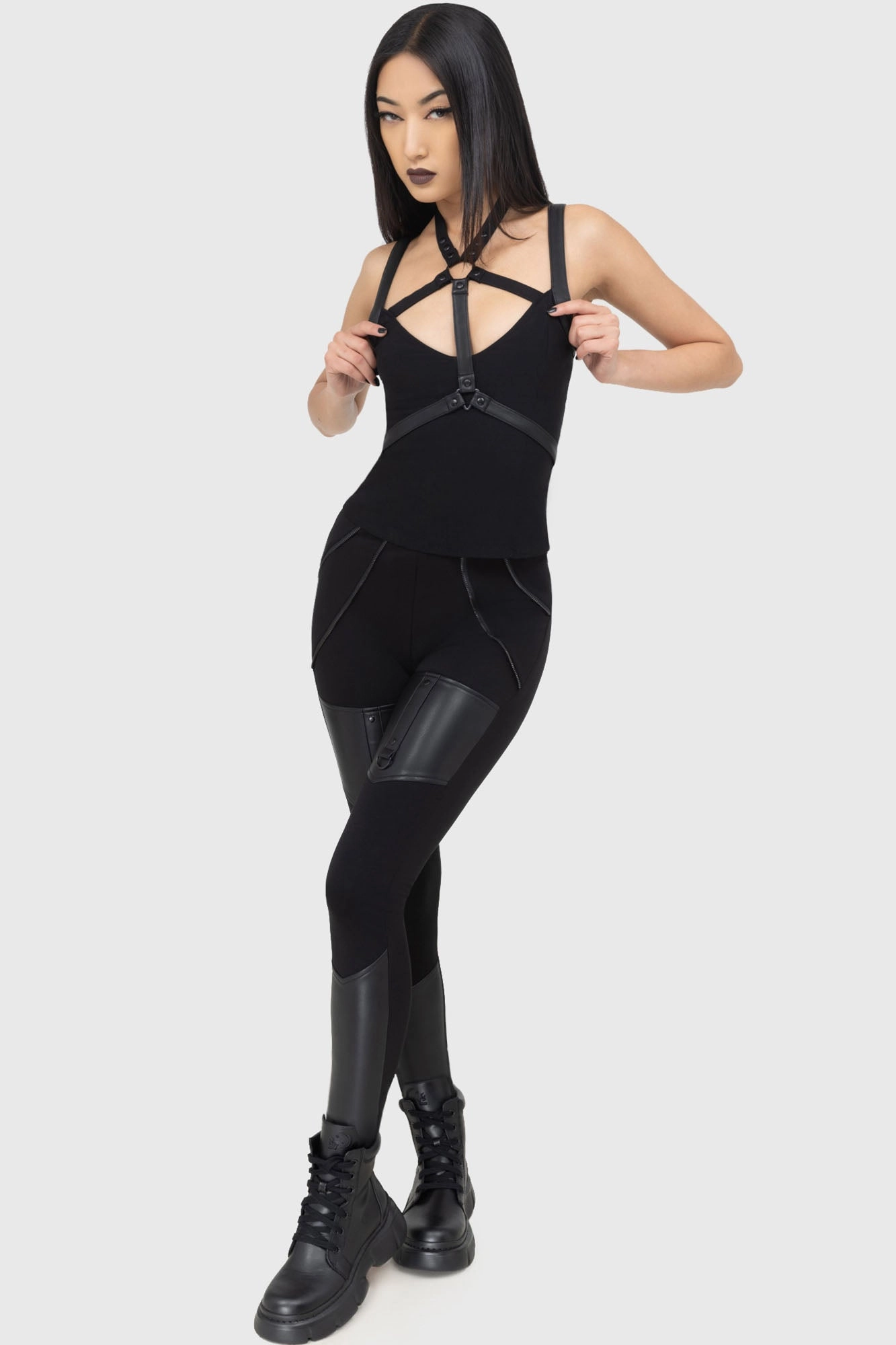 Stable Fit Fallen World Leggings