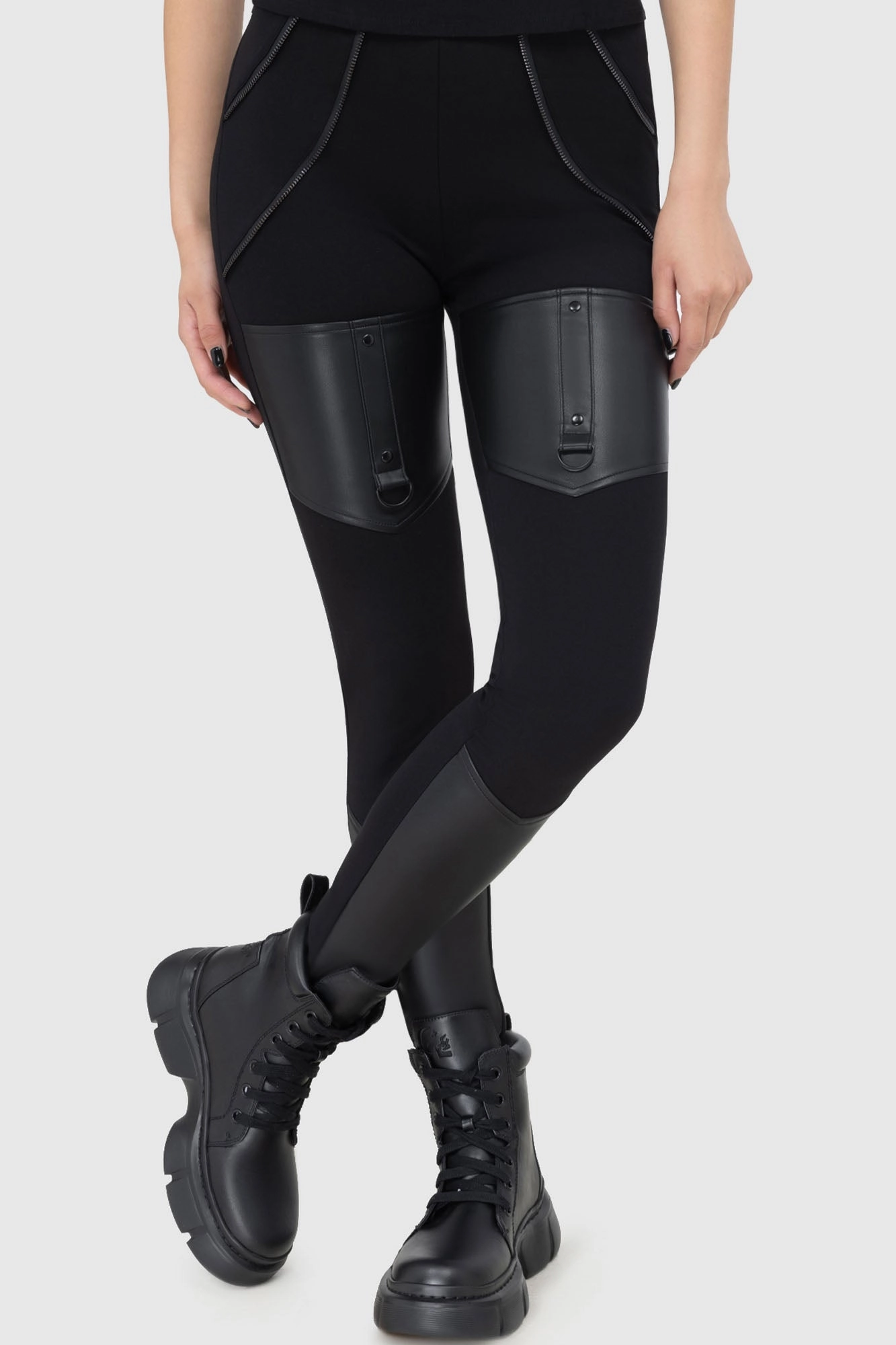 Fallen World Leggings Fit For Action