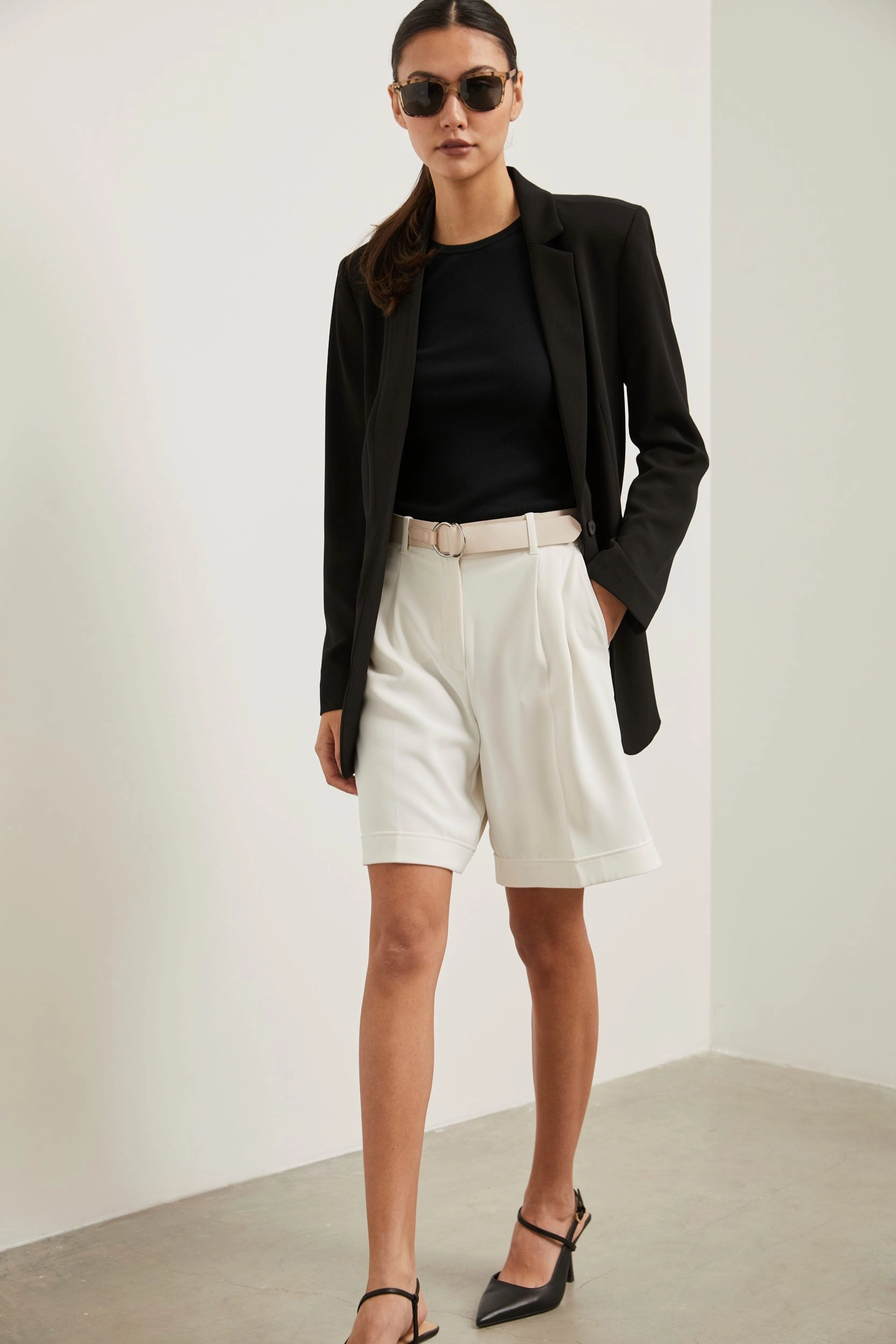 High waist short with pleats No Slip Grip
