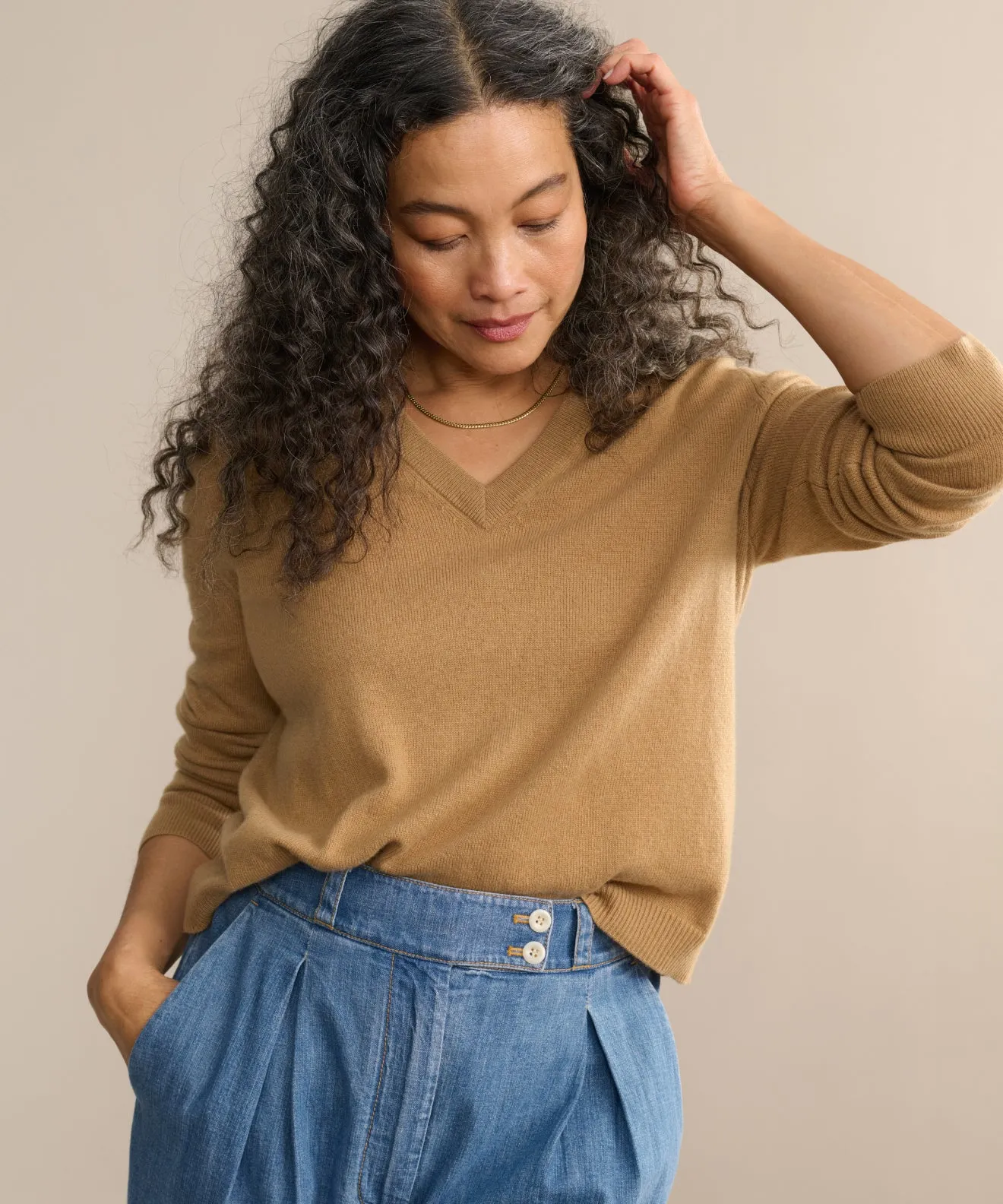 Flynn Cashmere Sweater Simple Silhouette Weekend Look