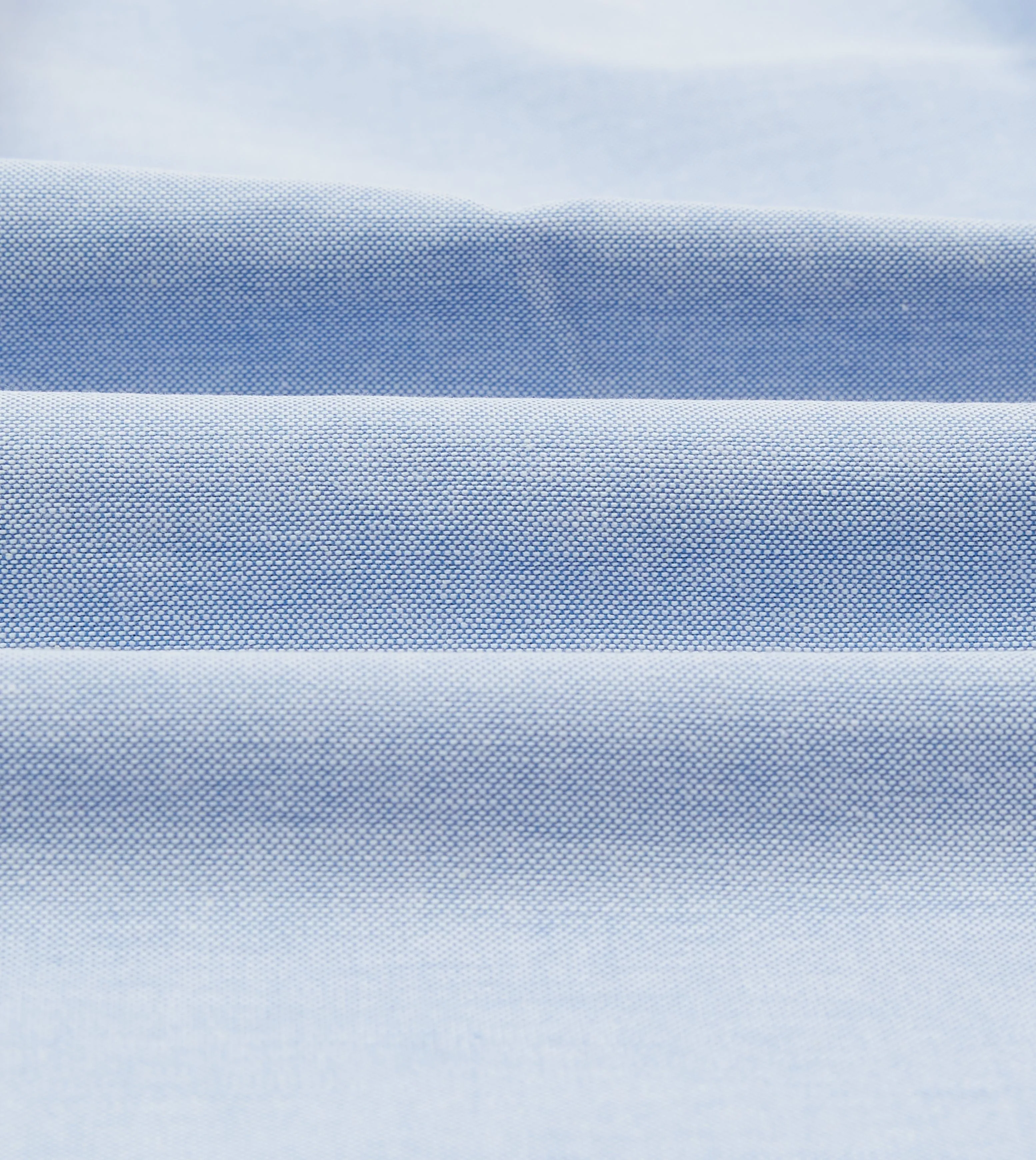 Embroidered Detail Smooth Texture Ice Blue Cotton Oxford Cloth Button-Down Shirt