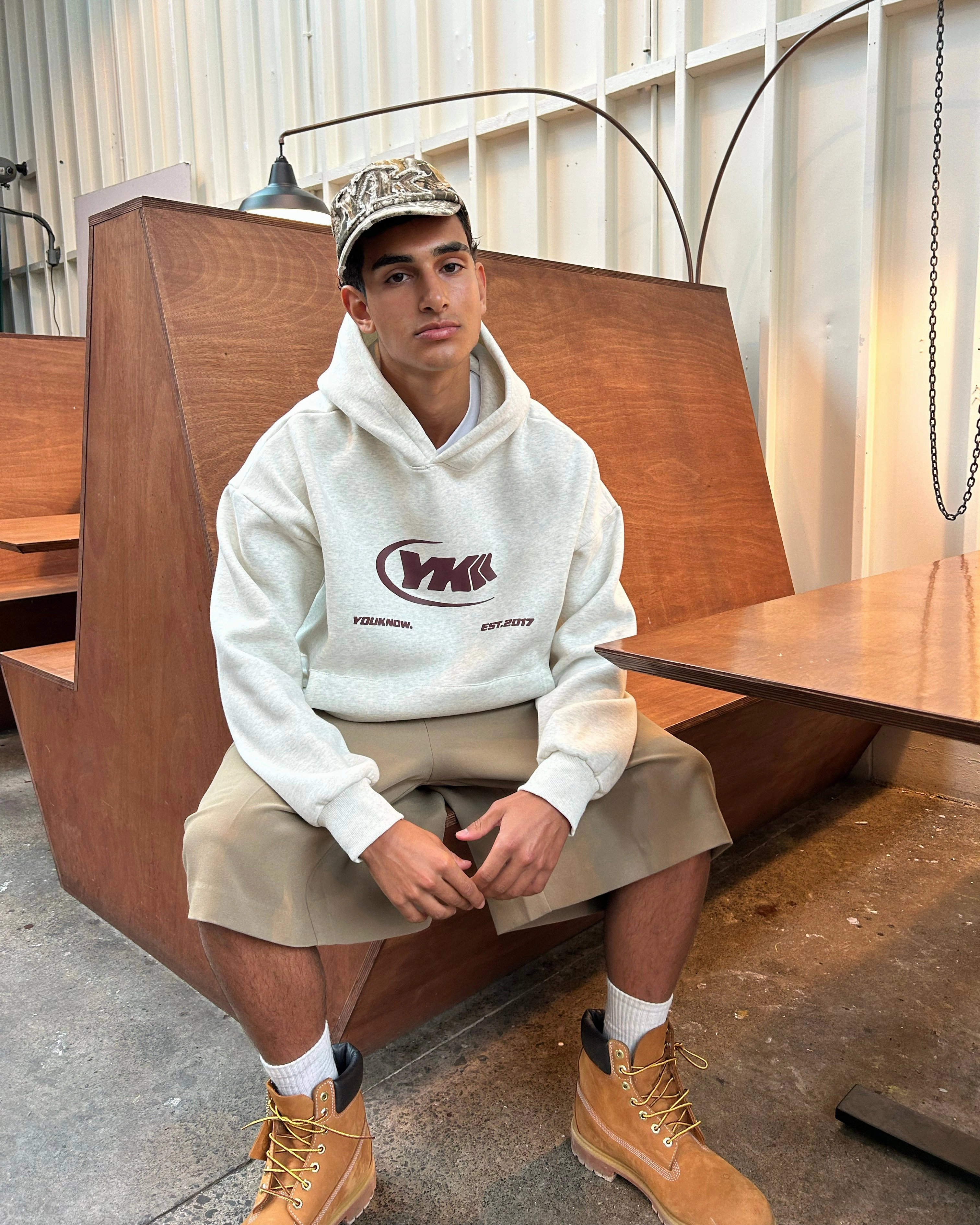 Travel Buddy Icon Hoodie | White Marle