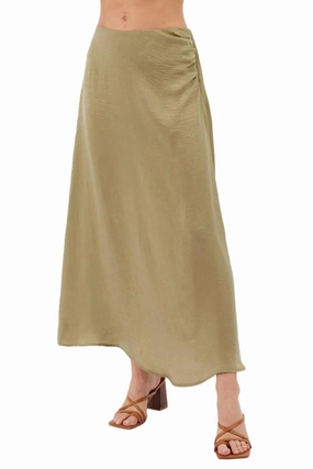 Mid Rise Easy Comfort Jana Midi Skirt In Sage