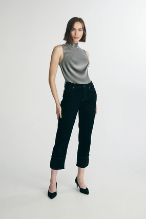 Jeans with a large cuff Relaxed Taper
