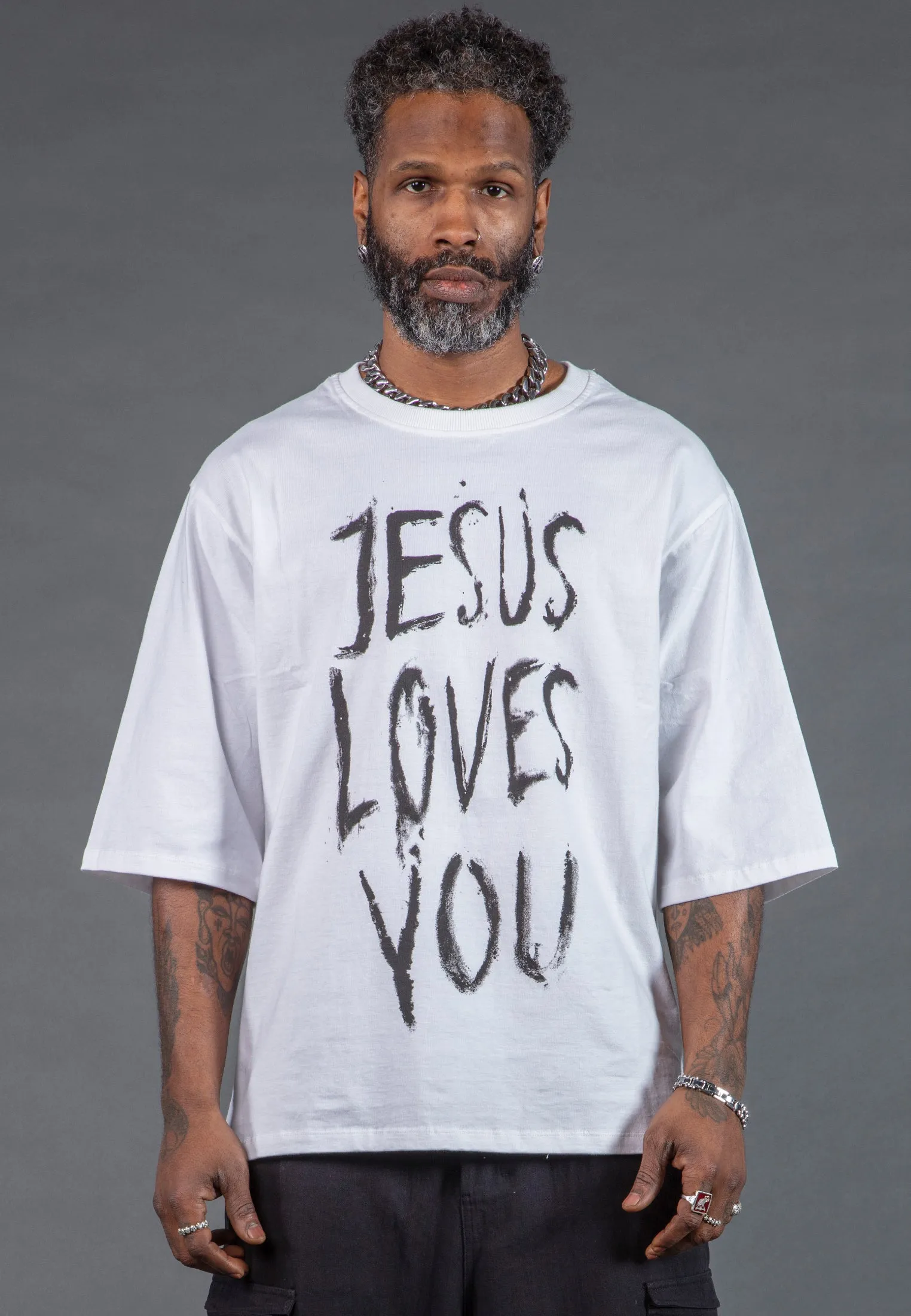 JESUS LOVES YOU OVERSIZED T-SHIRT WHITE Anti Shrinkage Treatment