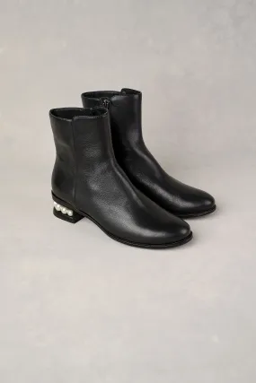 Jolie Pearl Heel Boot - Black Toe Protection Tech