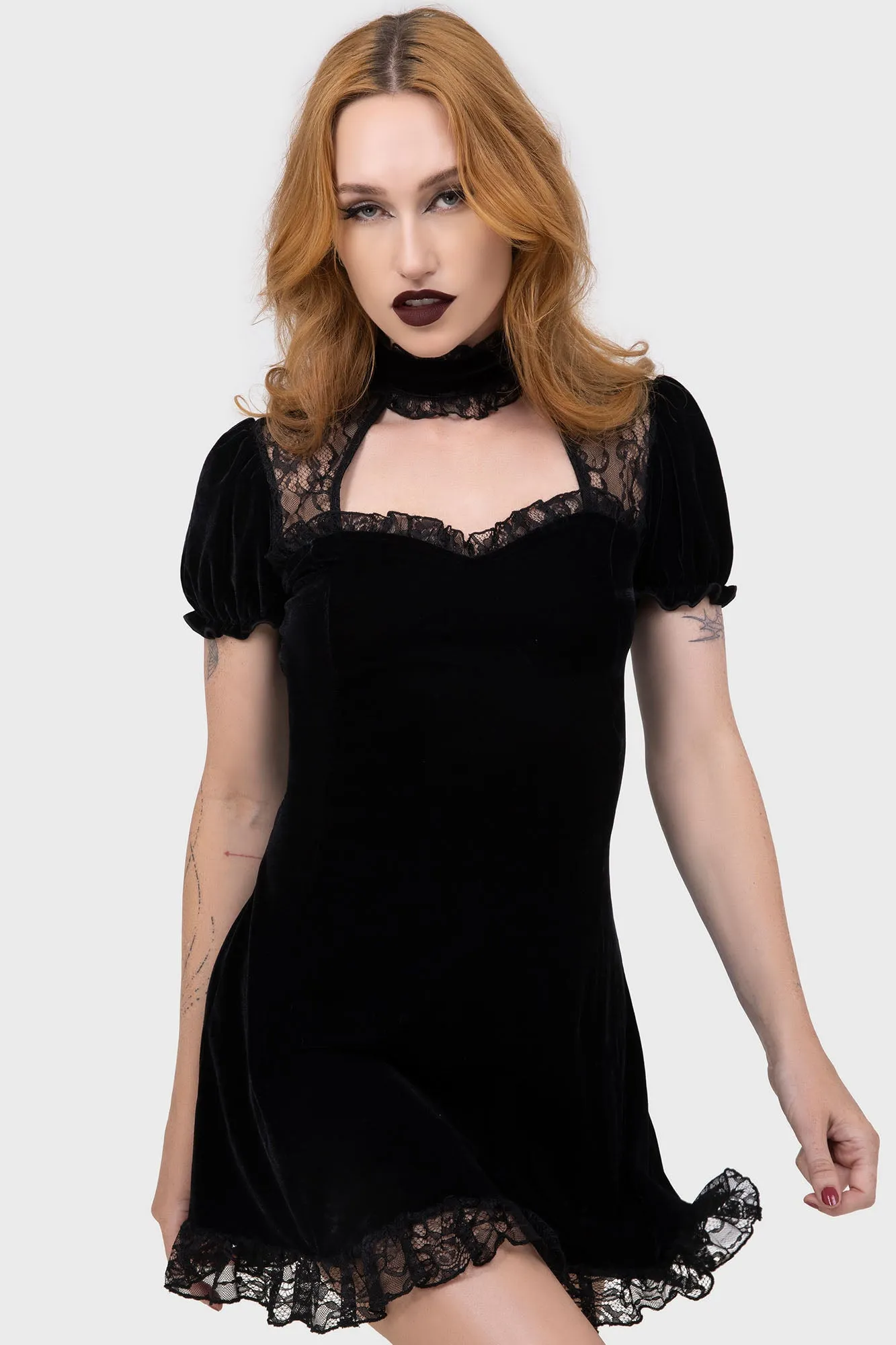 Party Perfect Cool Drape Julienne Velvet Keyhole Dress [B]