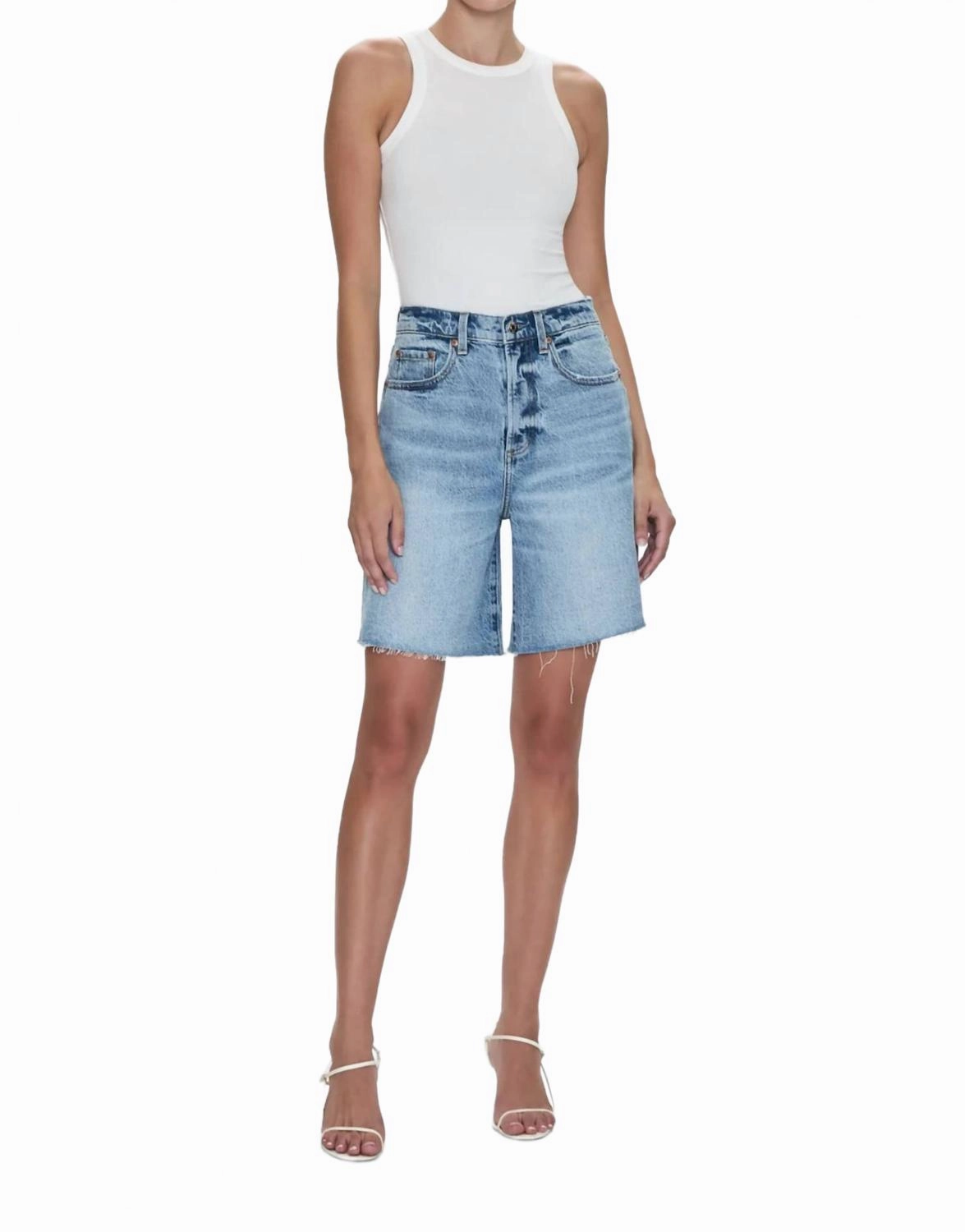 Kaylee High Rise Pinched Straight Short In Boulder Chill Look Comfortable Waistband