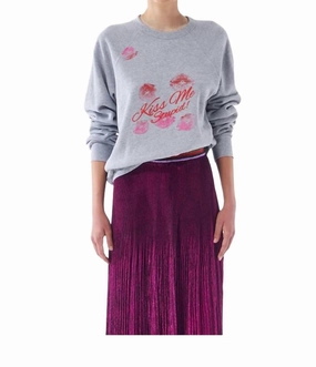 Chilly Weather Chic Layering Kiss Me Crew Neck Sweater In Heather Grey
