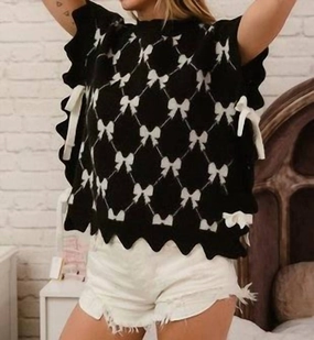 Chilly Fit Wear Hypoallergenic Lining The Marie Bow Sweater Vest In Black & White