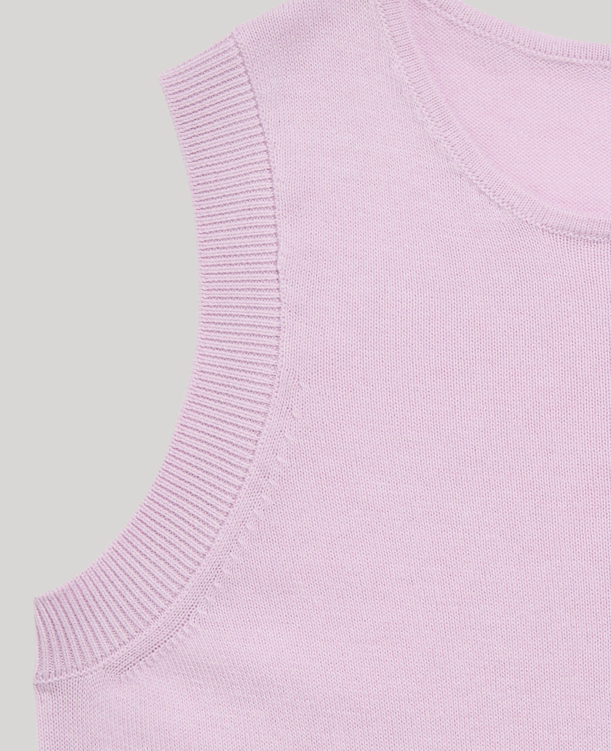 Laidback Mood Zigzag Stitch Detail Sabrina Crew Neck Tank