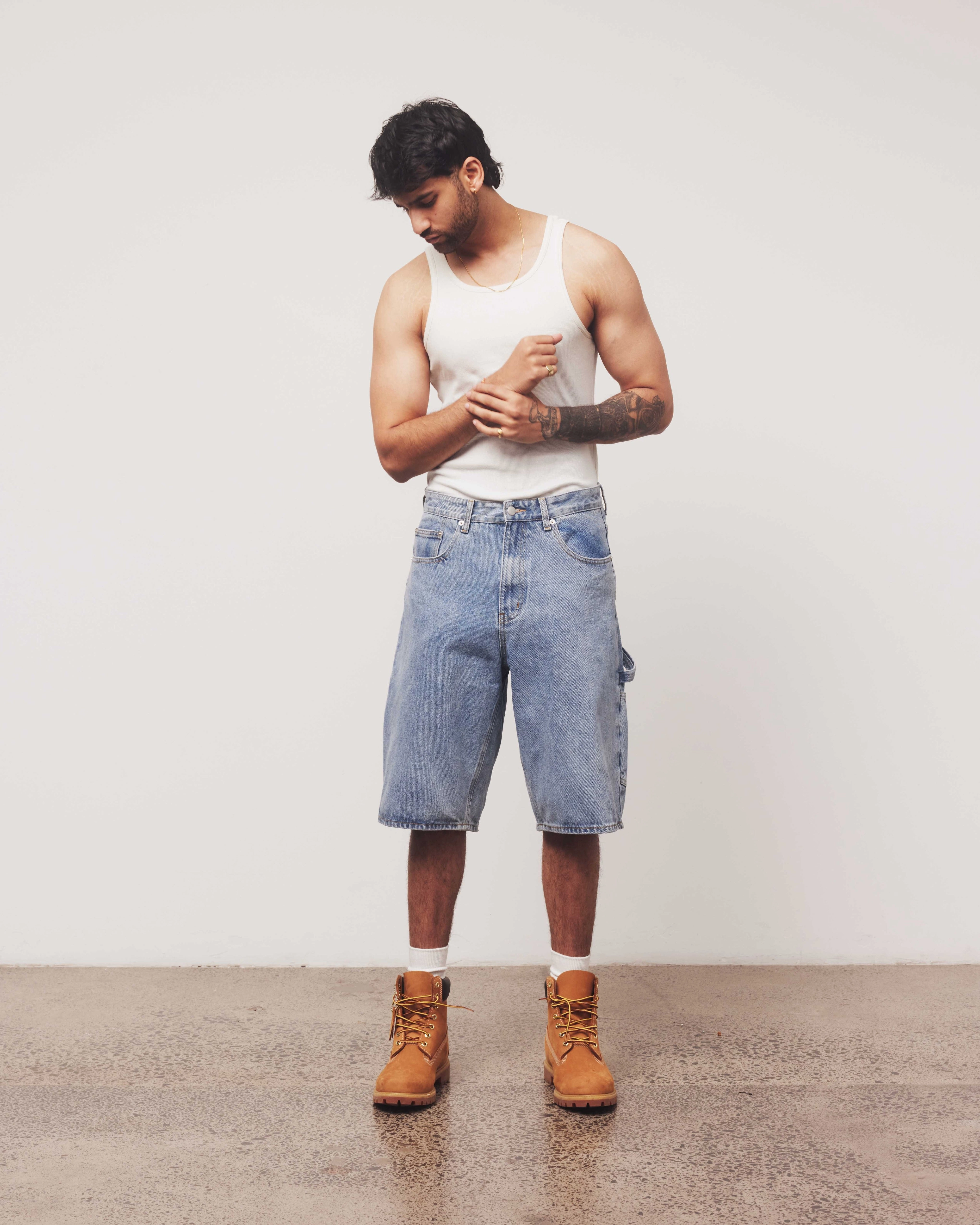 Flexible Pocket Placement Denim Jorts | Light Wash