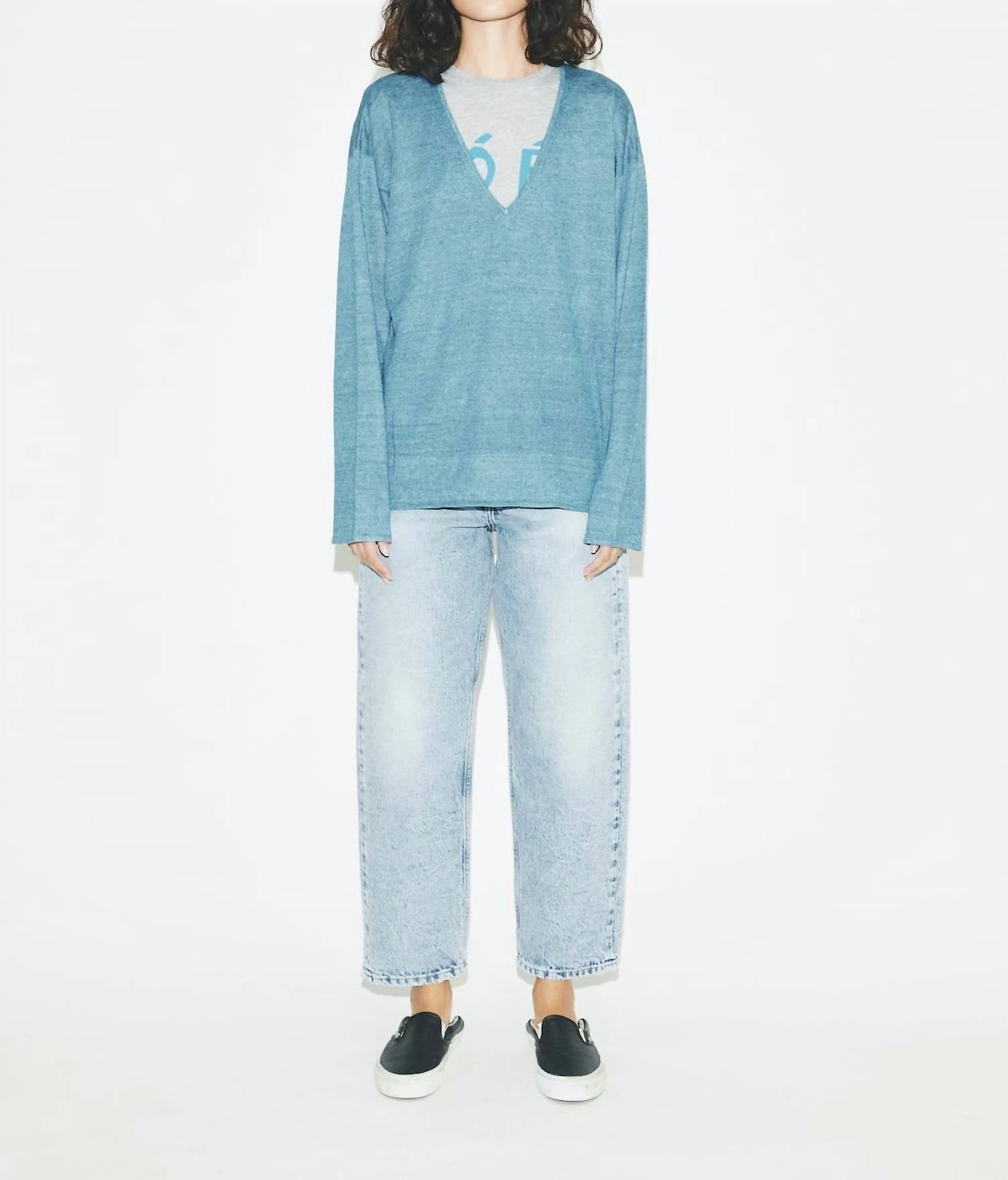 Slouchy V-Neck Top In Teal Cold Day Outfit