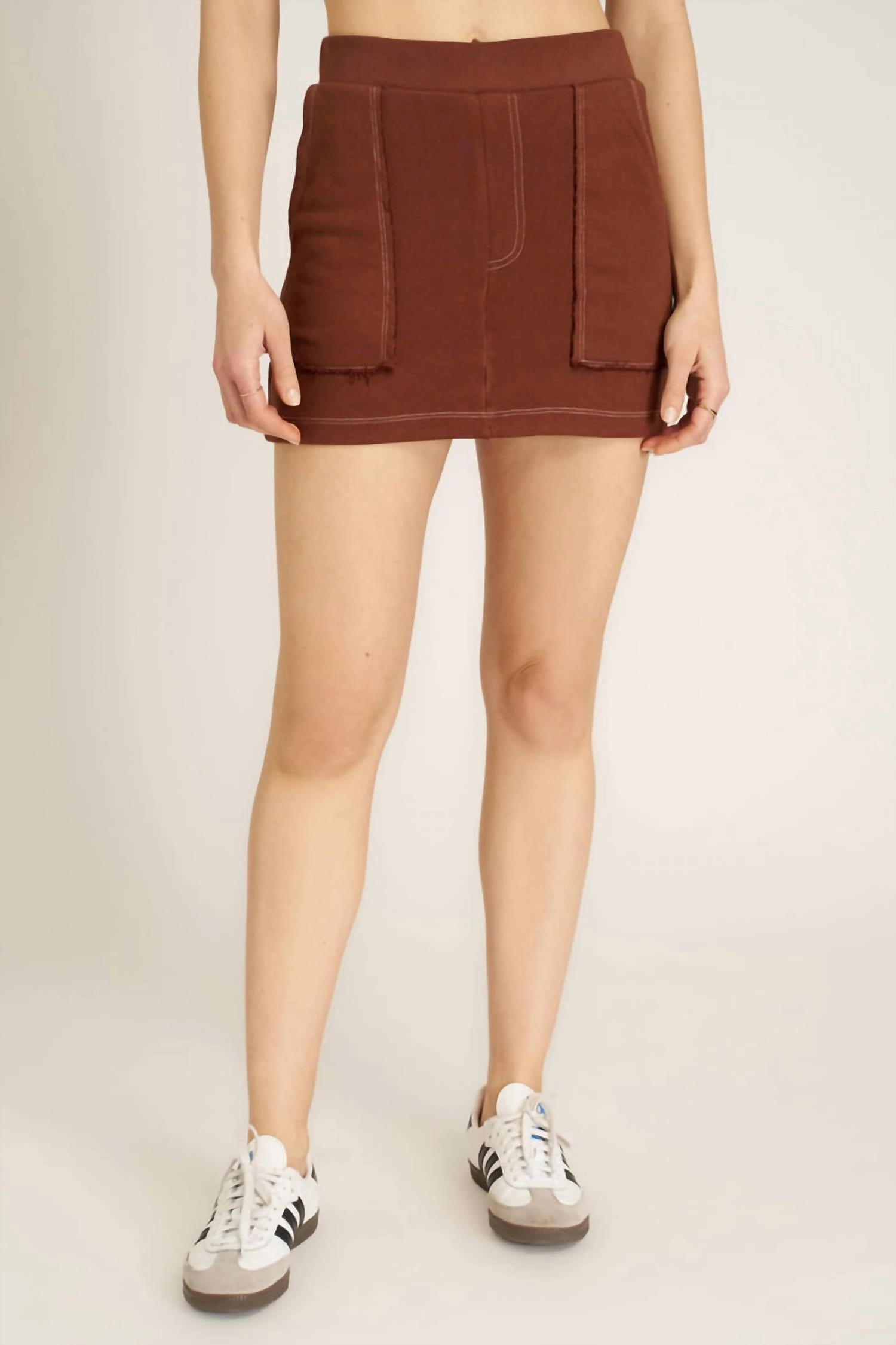 Layered Hem Breezy Edge Lillian Mini Skirt In Brown