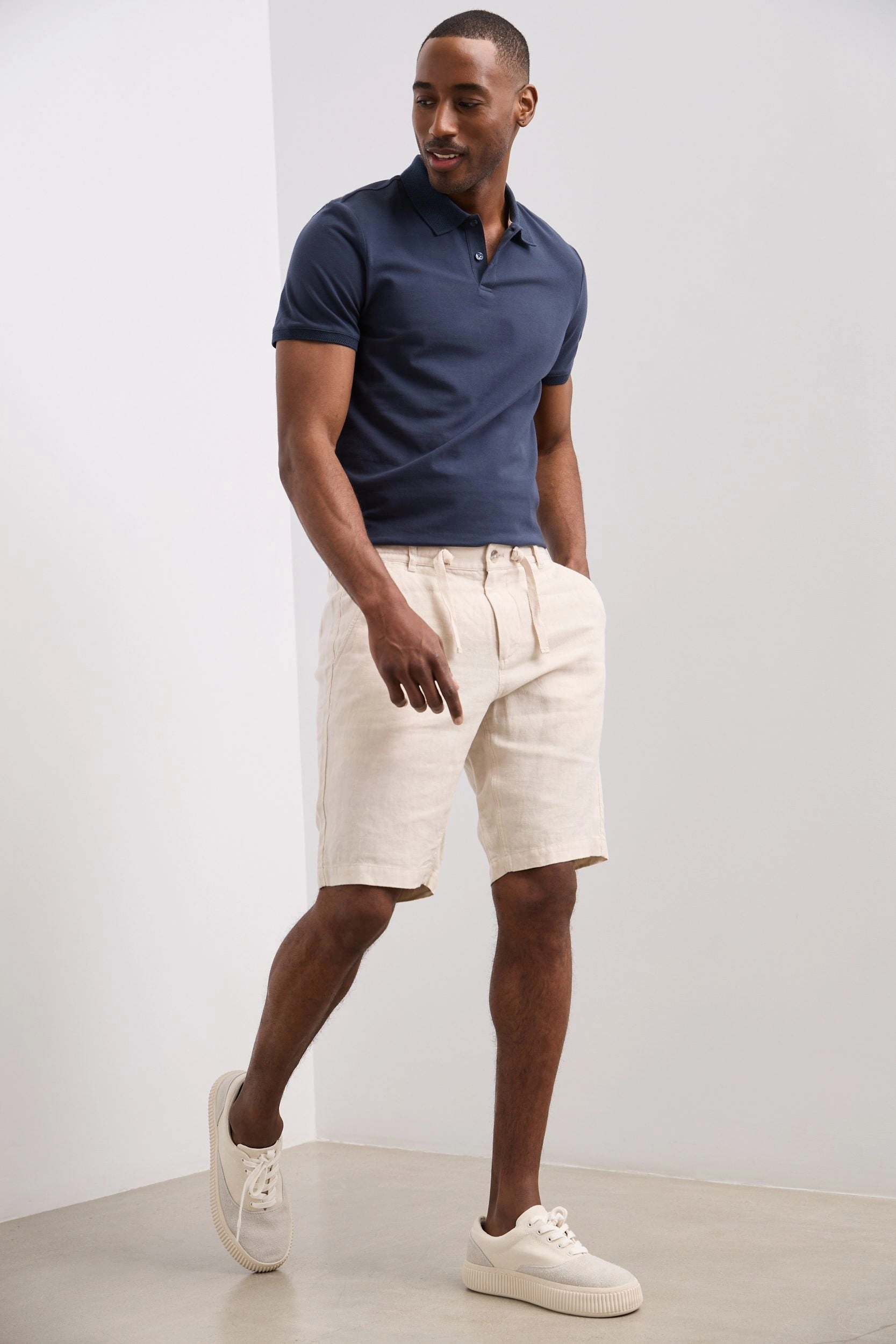 Glide On Waist System Linen bermuda shorts