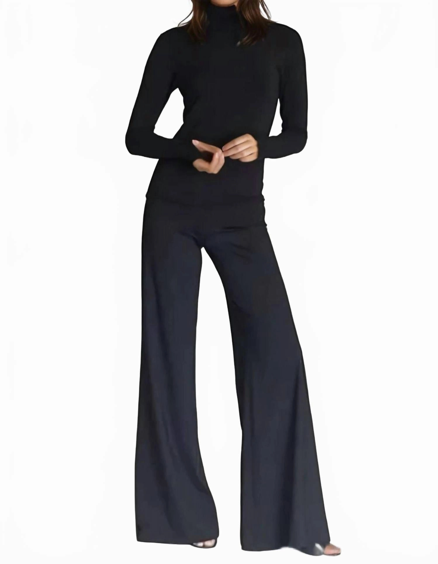 Cozy Choice Collagen Turtleneck In Classic Black
