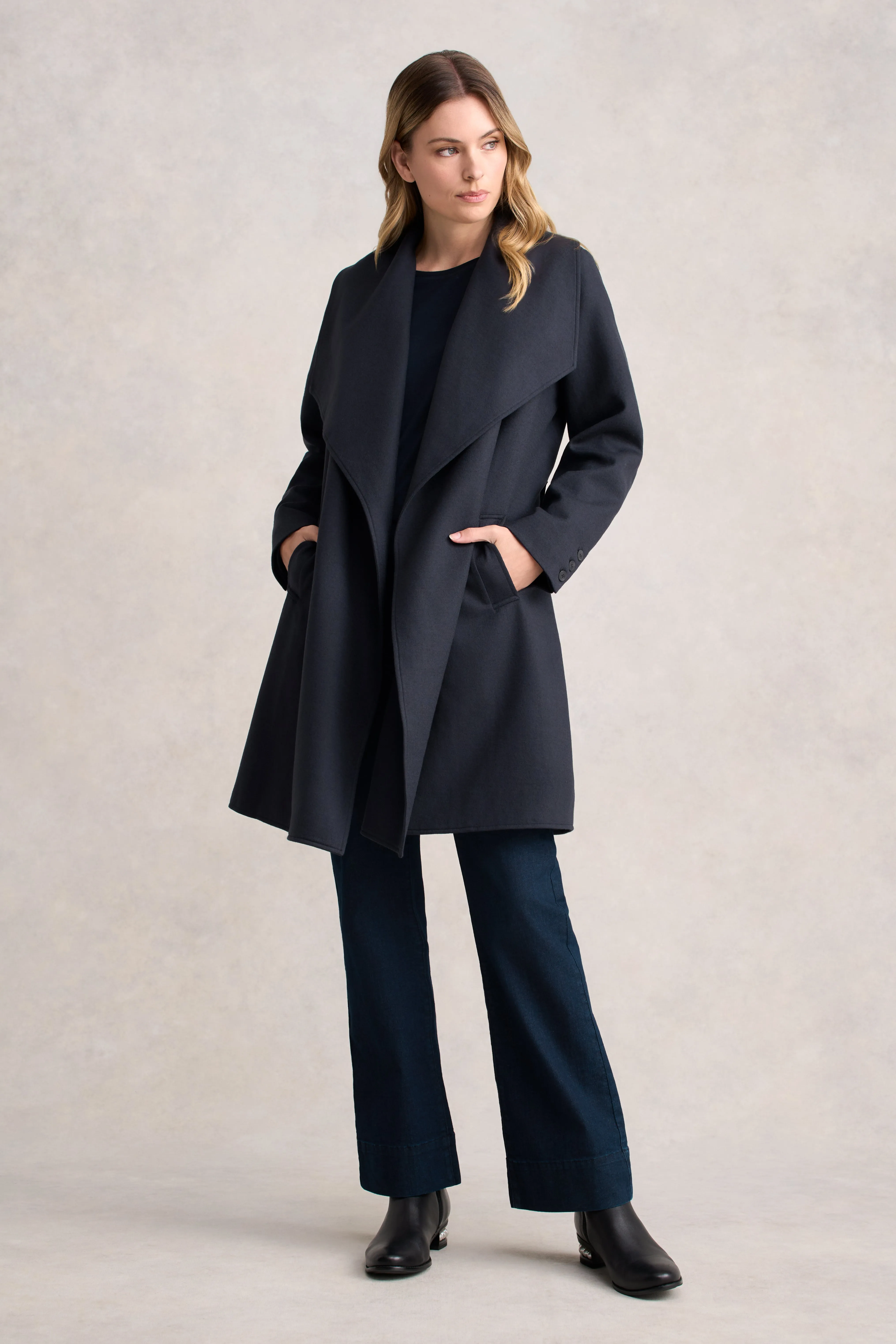 Compression Layer VentilatedPanels Wool Coatigan - Steel Grey