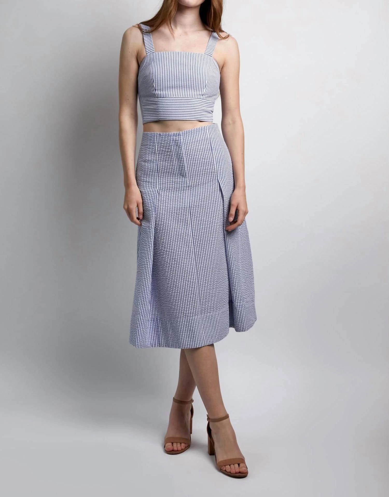 Functional Look Kyra Midi Skirt In Blue Seersucker