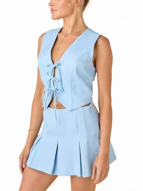 Casual Edge Tear Resistant Women's Front Tie Top And Skort Set In Sky Blue