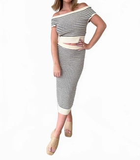 Maya Knit Midi Skirt In Beige/black Smooth Finish Foldable Design