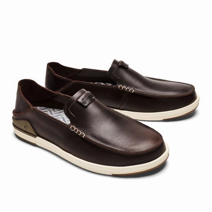 Mens Olukai Kakaha in Dark Java/Dark Java Indoor Walk Stone Path