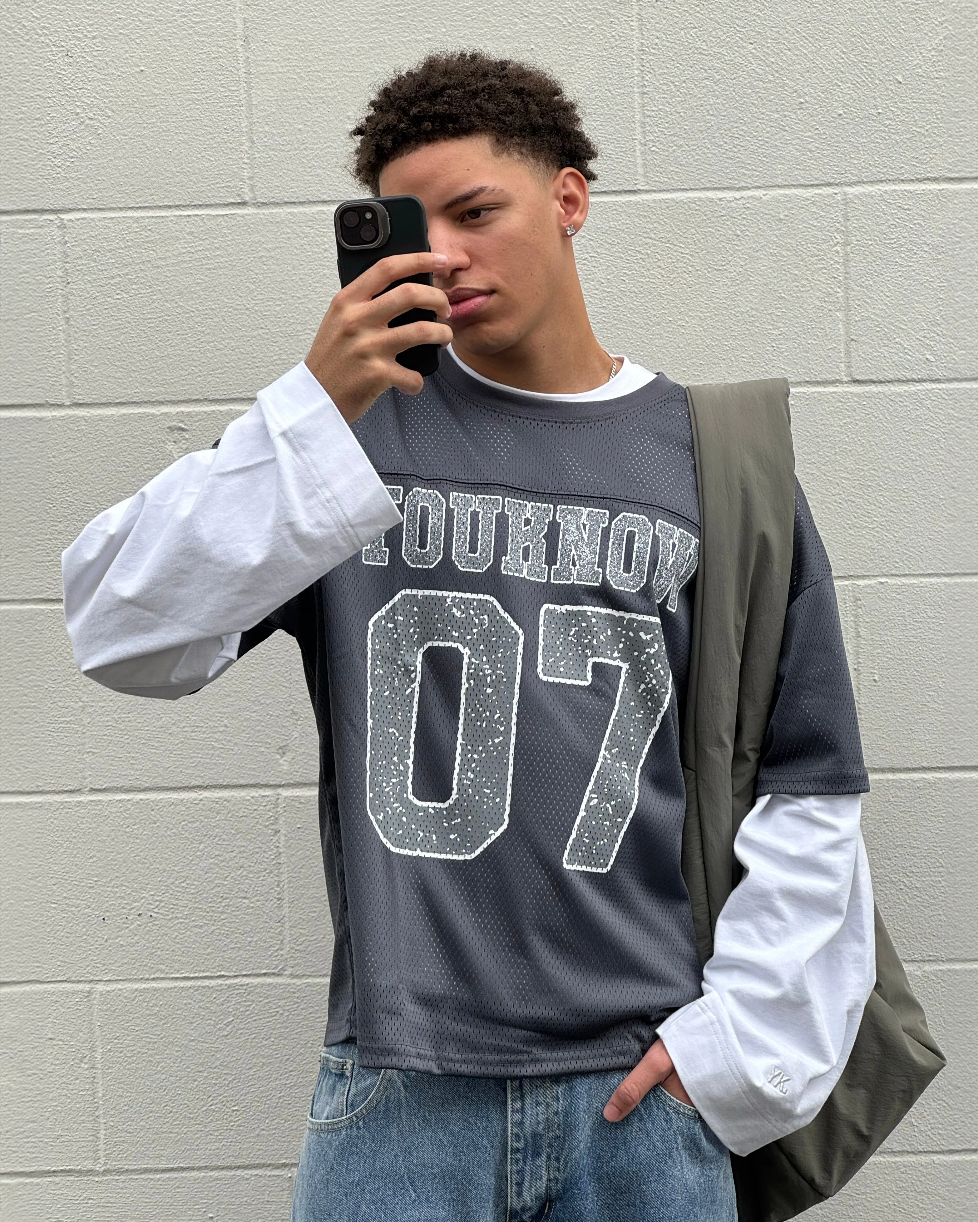 MESH JERSEY | Charcoal Simple yet stylish