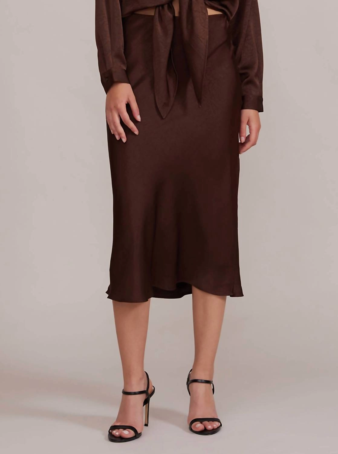 Women's Zoie Skirt In Brown Outfit Moodboard Collaboration Piece