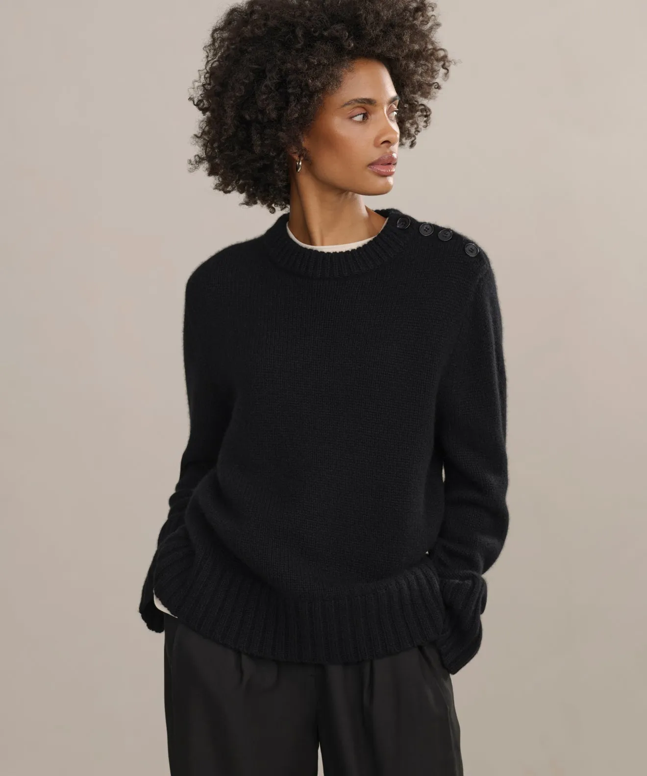 Urban Casual Grace Crewneck