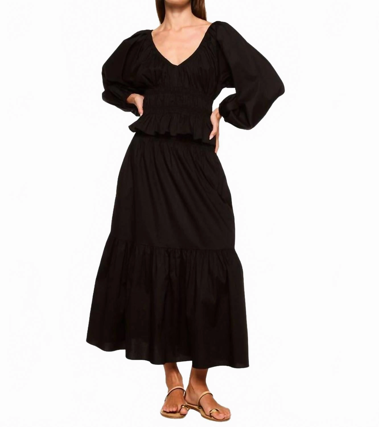 Lined interior Elna Skirt In Black