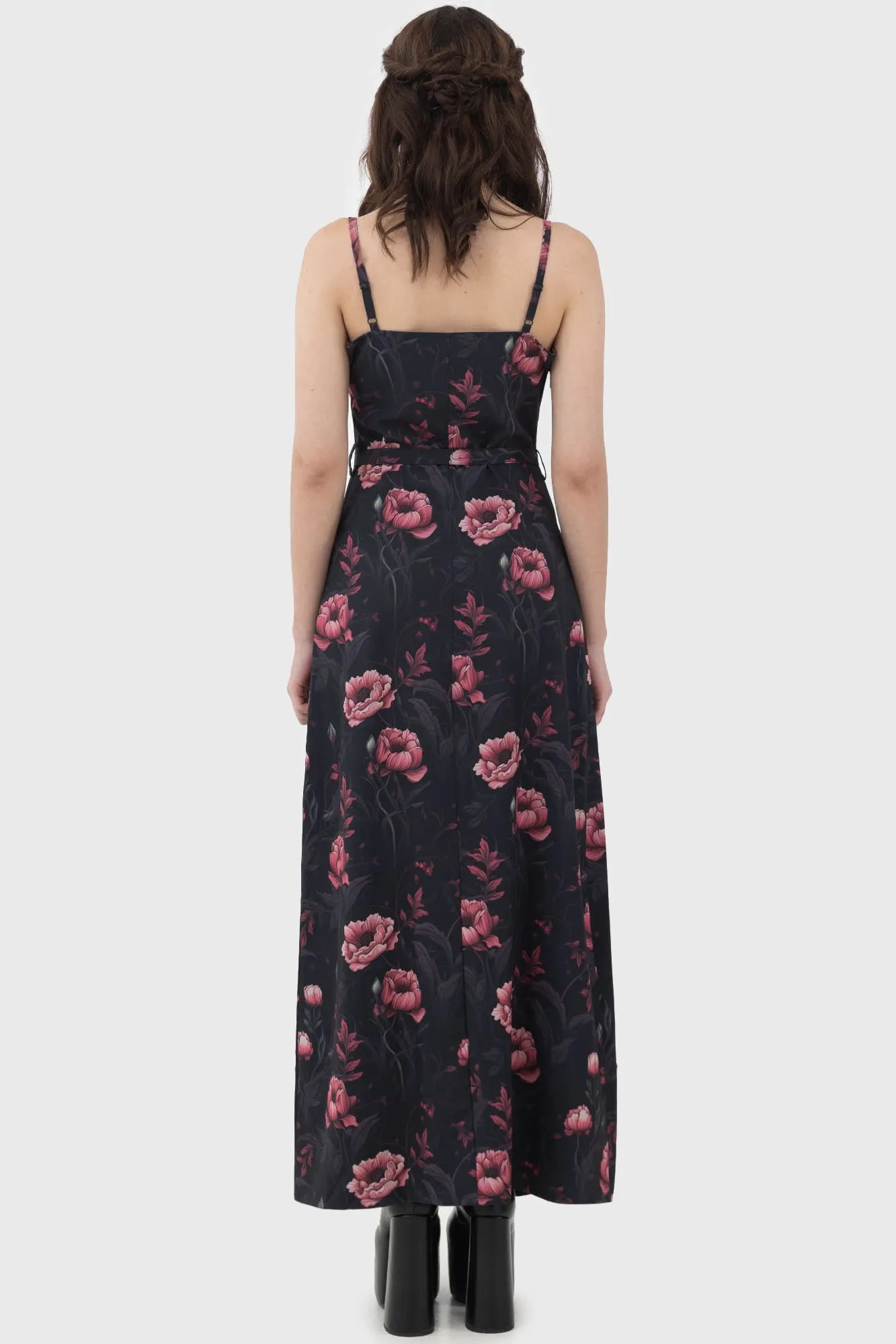 Figure-Skimming Morning Wear Cottage Chorus Maxi Dress